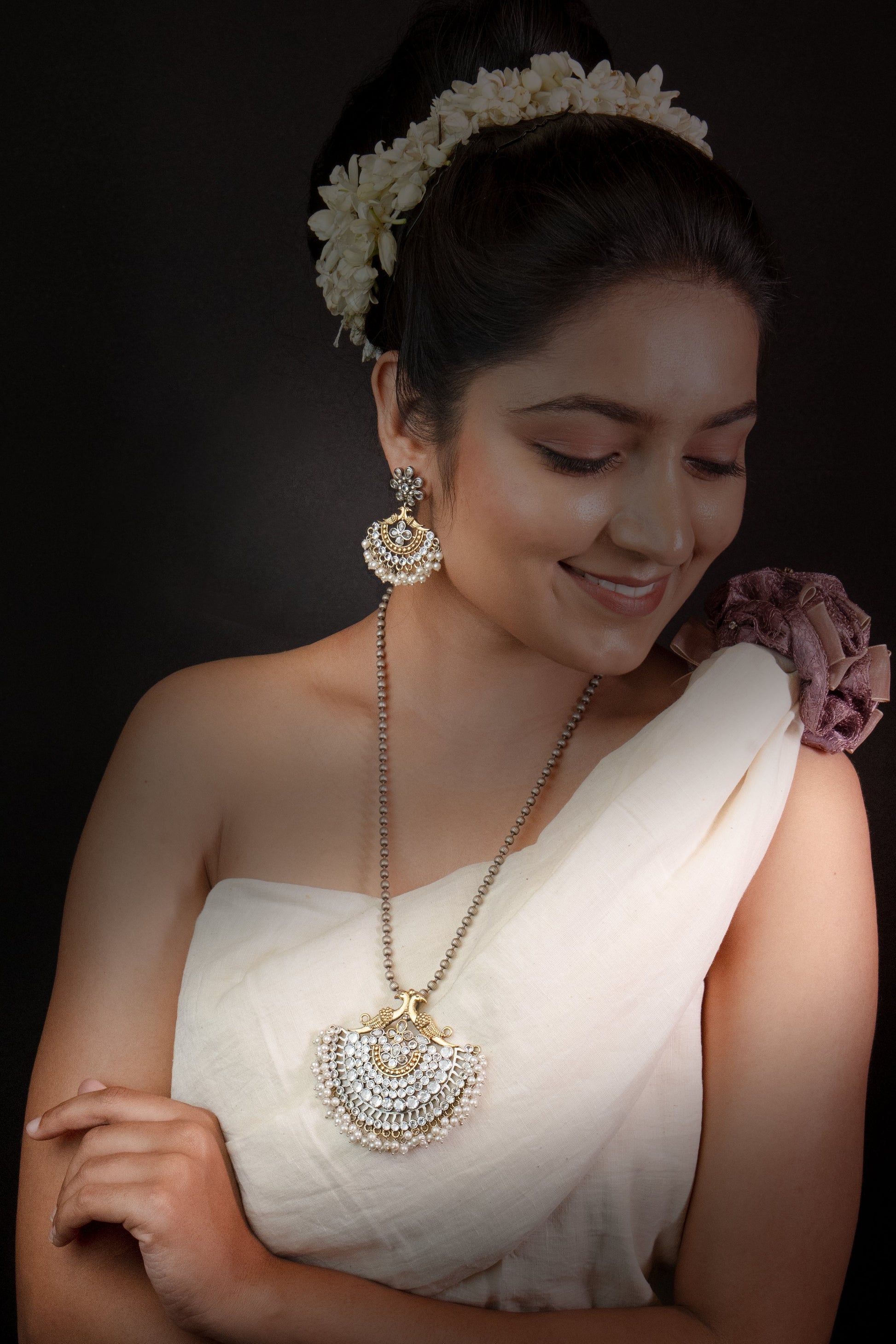 Celestial Radiance White Necklace Set - ELYSIAN GODDESS