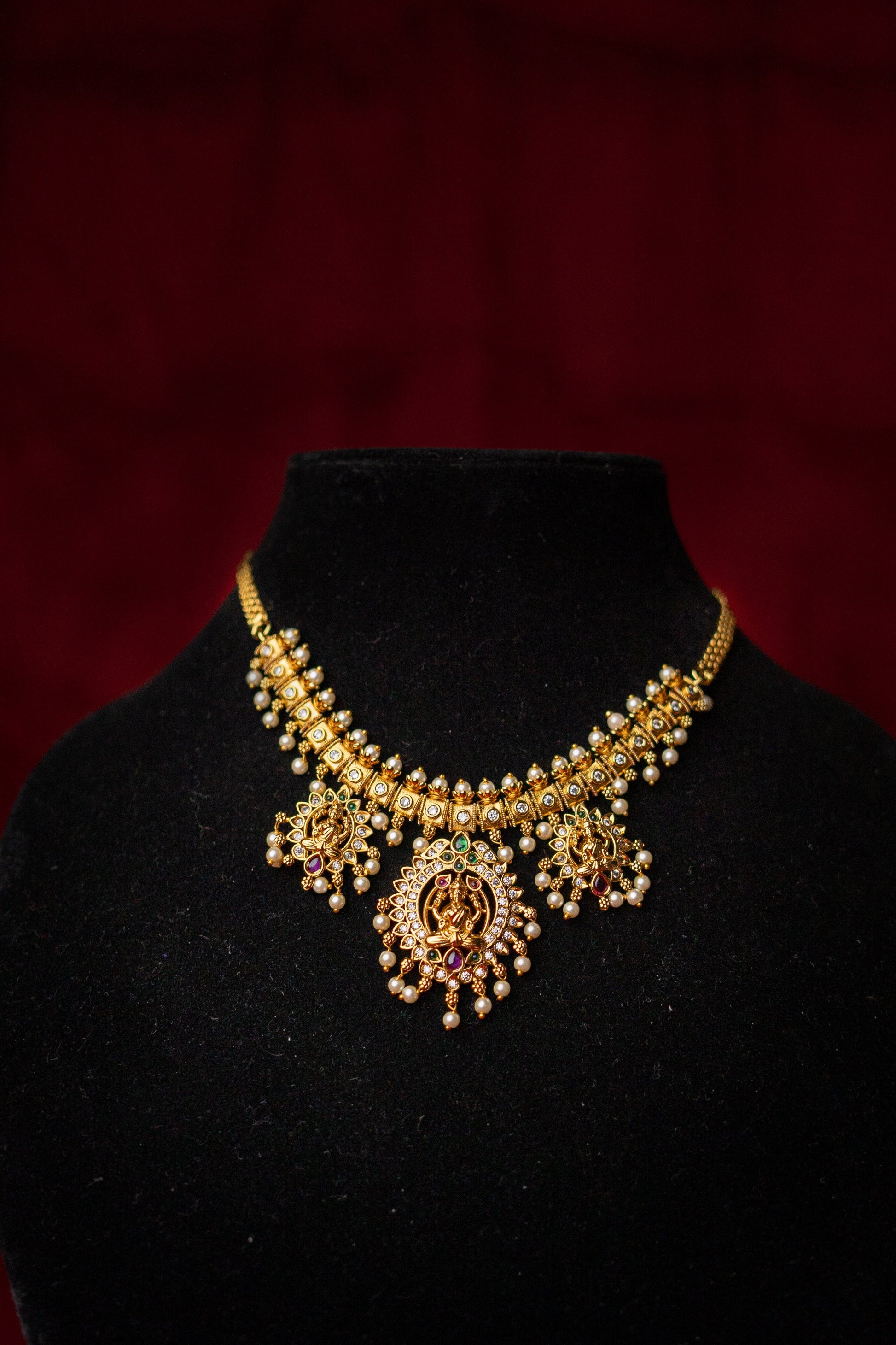 Padmavati's Grace Polki Necklace Set - ELYSIAN GODDESS