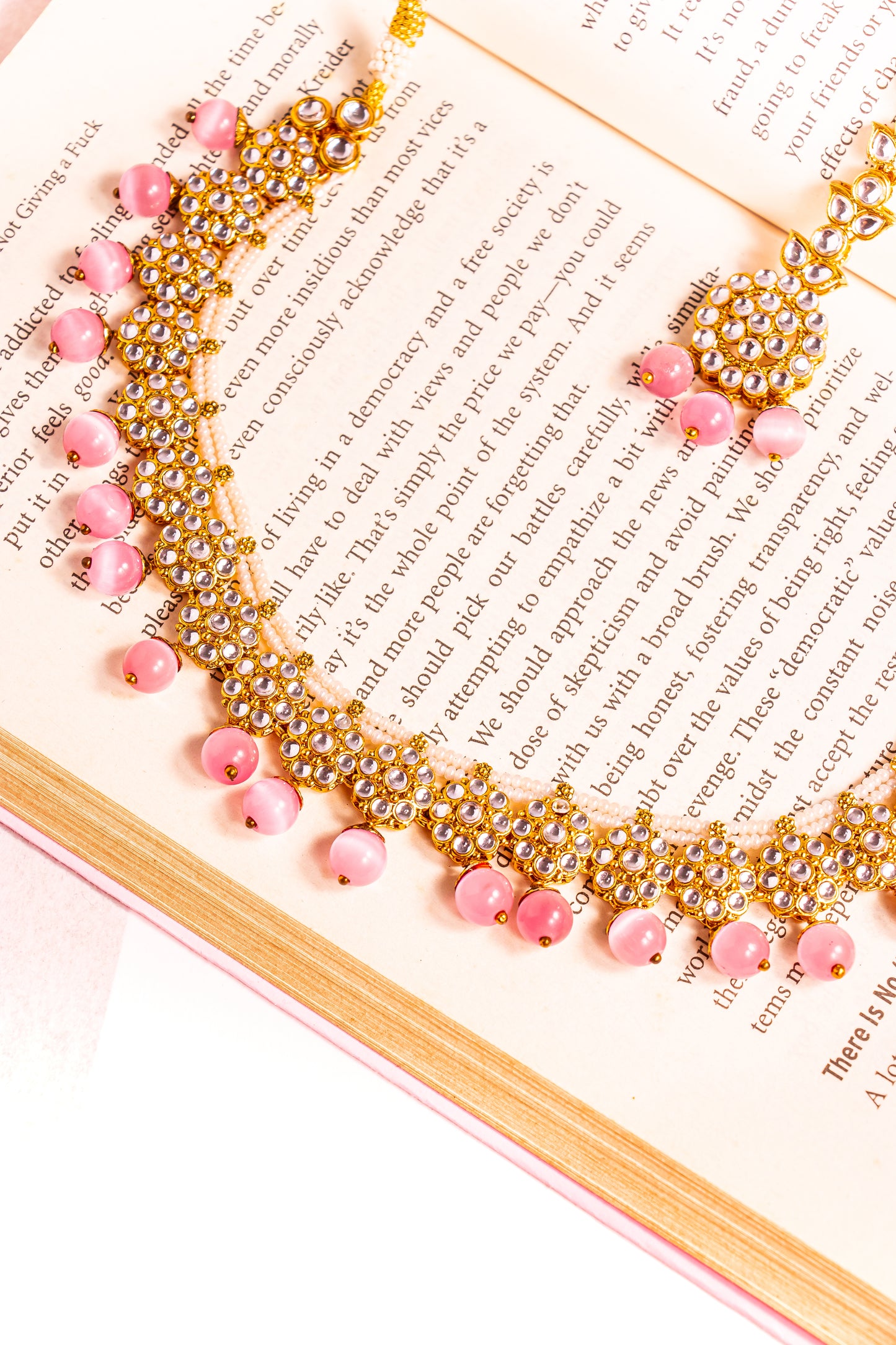 Jahan's Glow Pink Kundan Necklace Set
