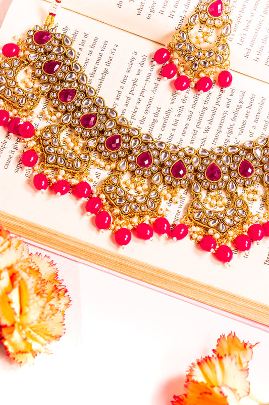 Noor's Aura Red Kundan Necklace Set