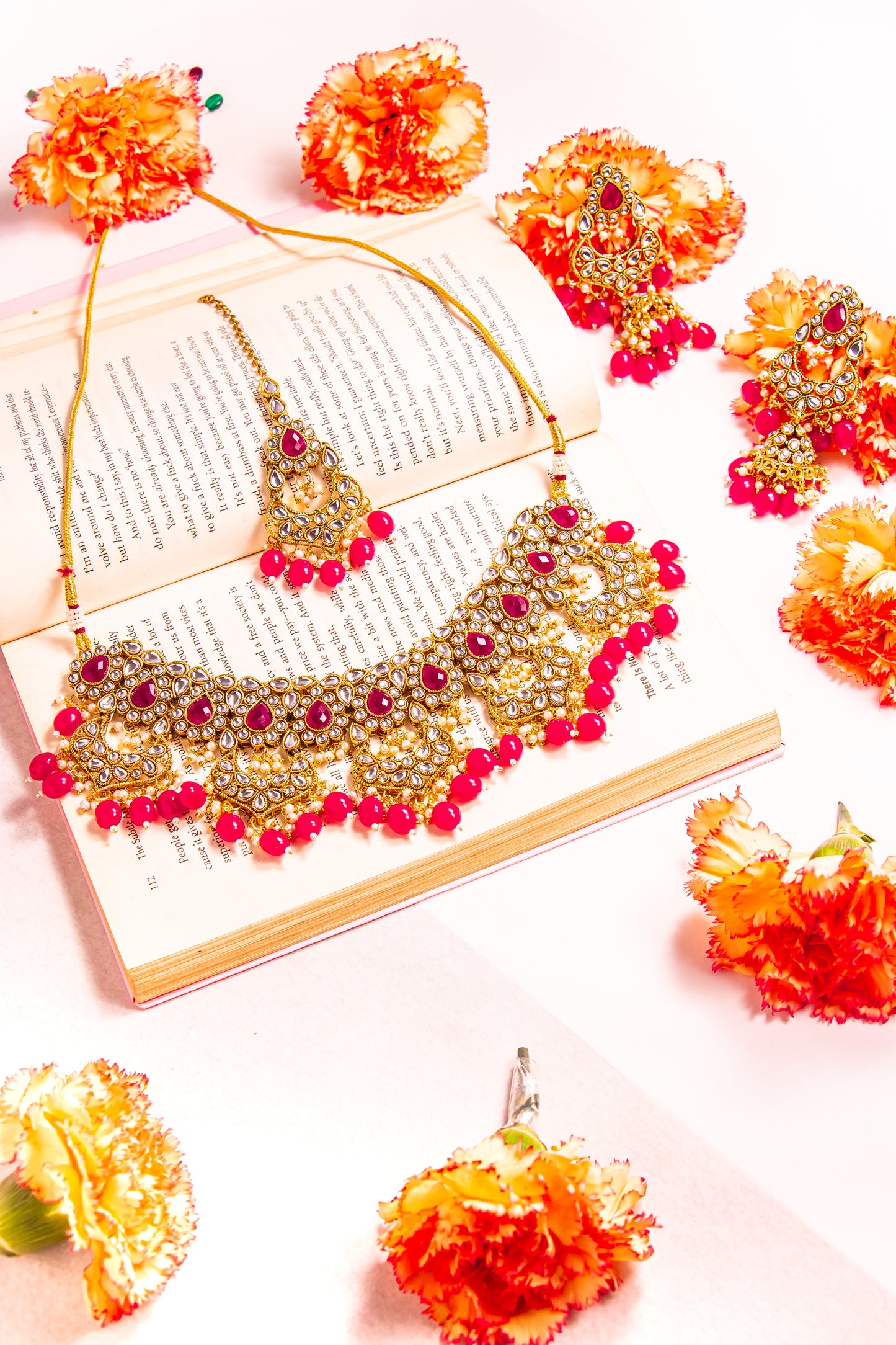Noor's Aura Red Kundan Necklace Set