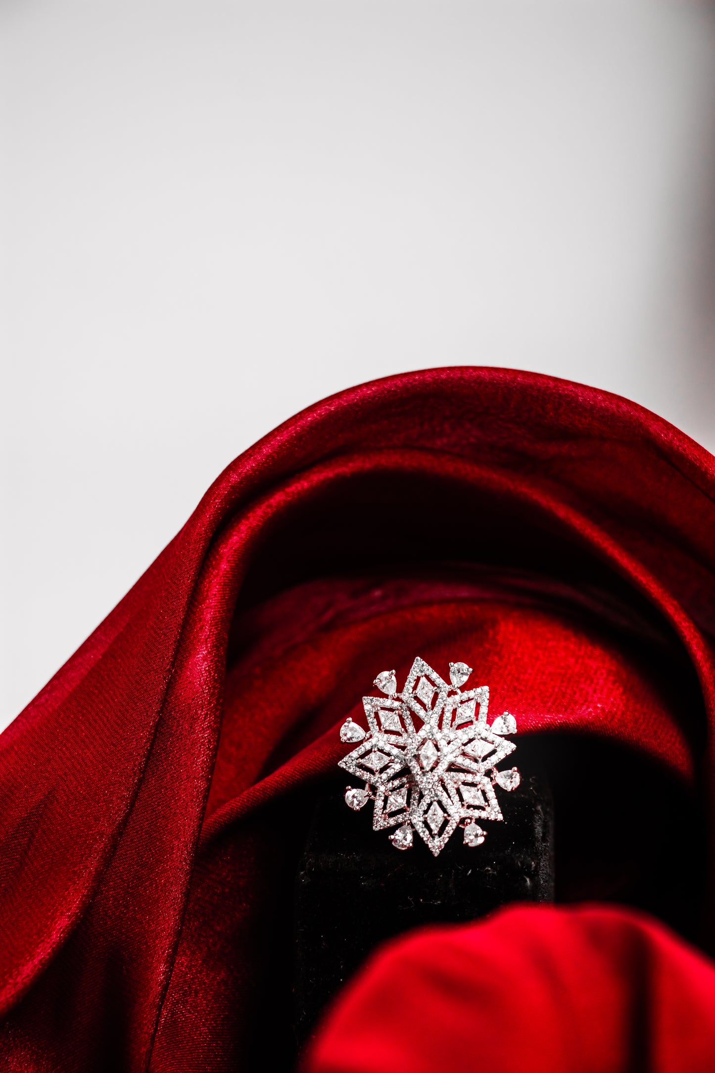Edith Cocktail Adjustable Ring