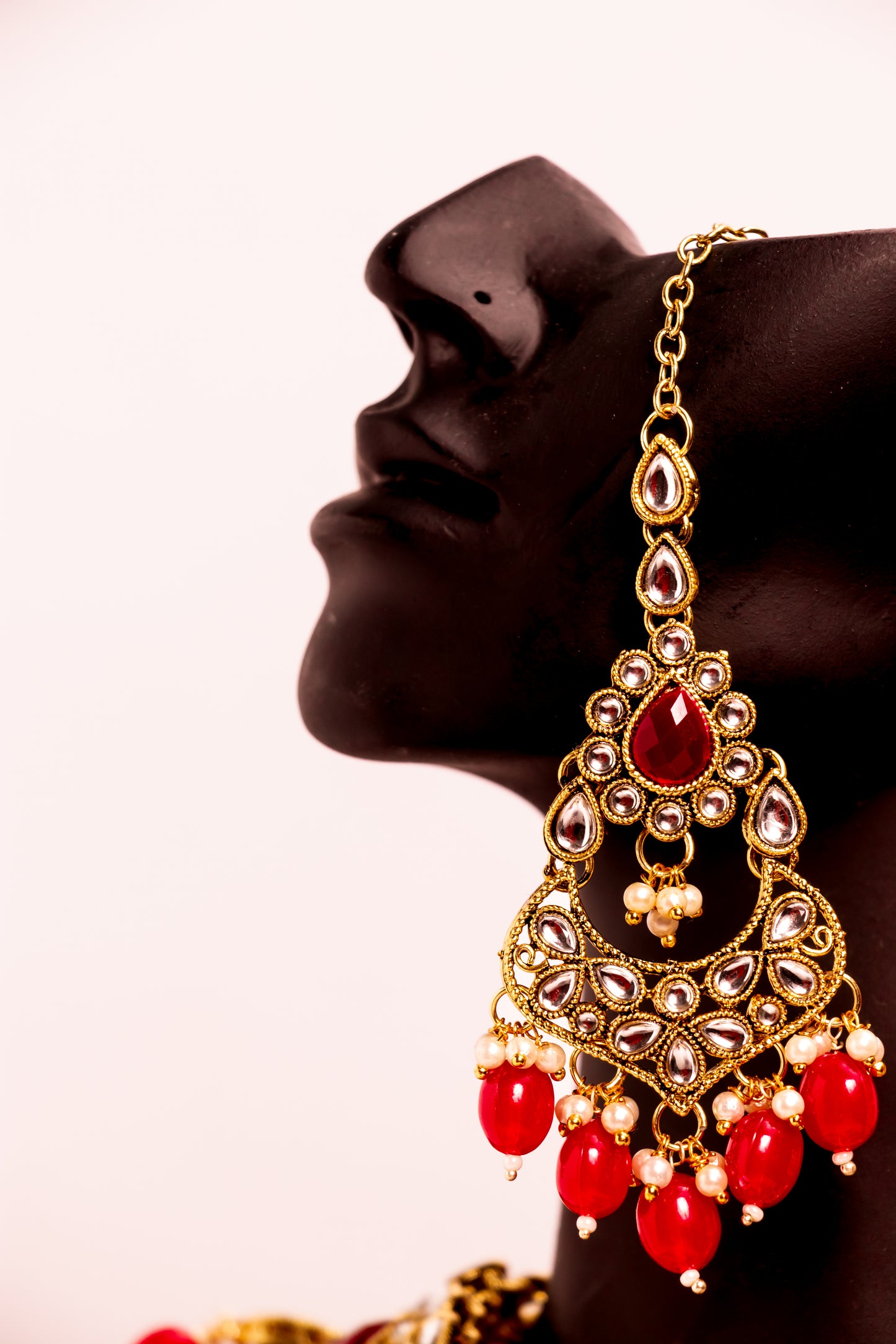 Noor's Aura Red Kundan Necklace Set