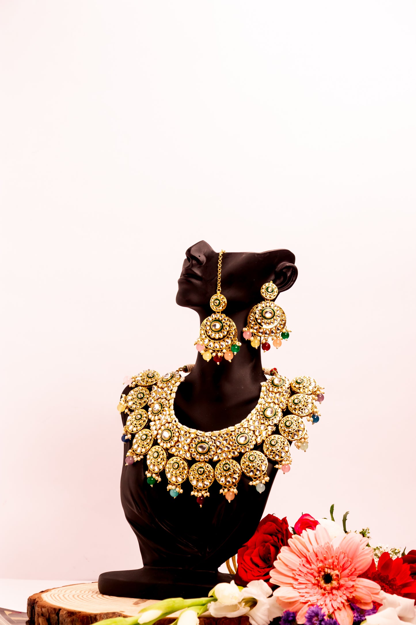 Jahan's Treasure Multicolour Kundan Necklace
