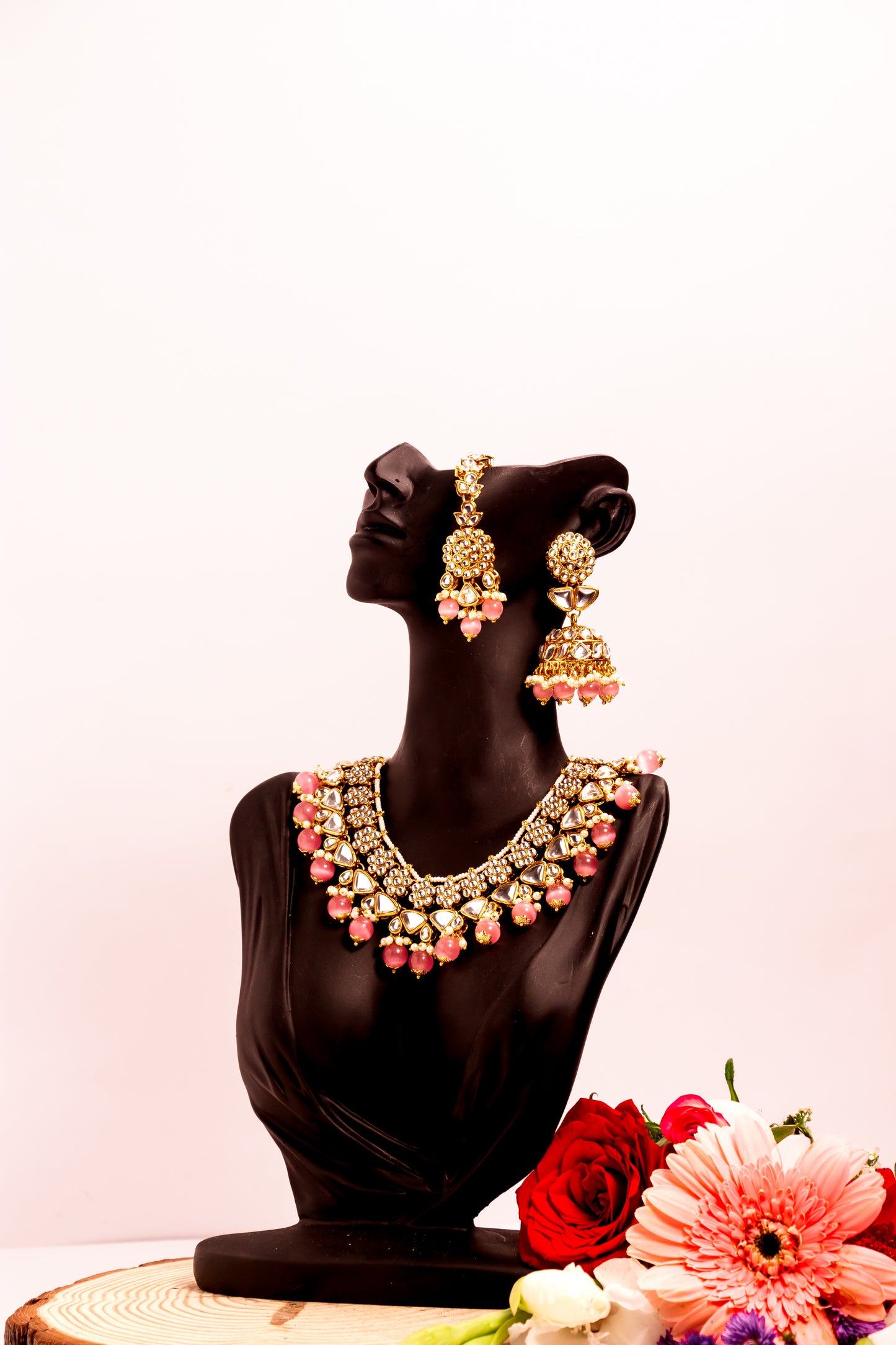 Noor's Horizon Pink Kundan Necklace Set
