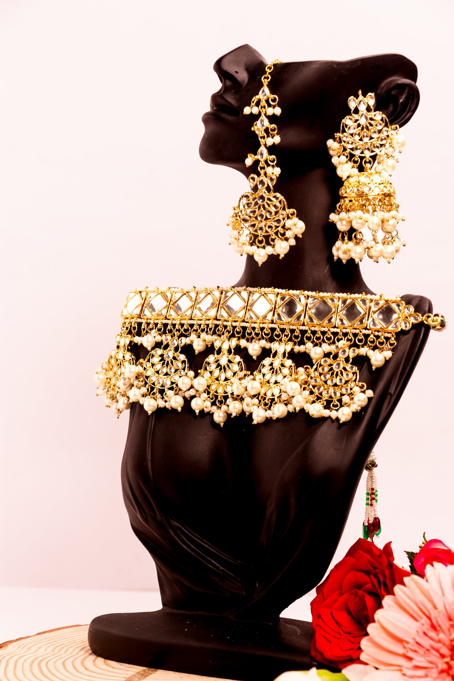 Jahan's Elegance Kundan Choker Necklace Set