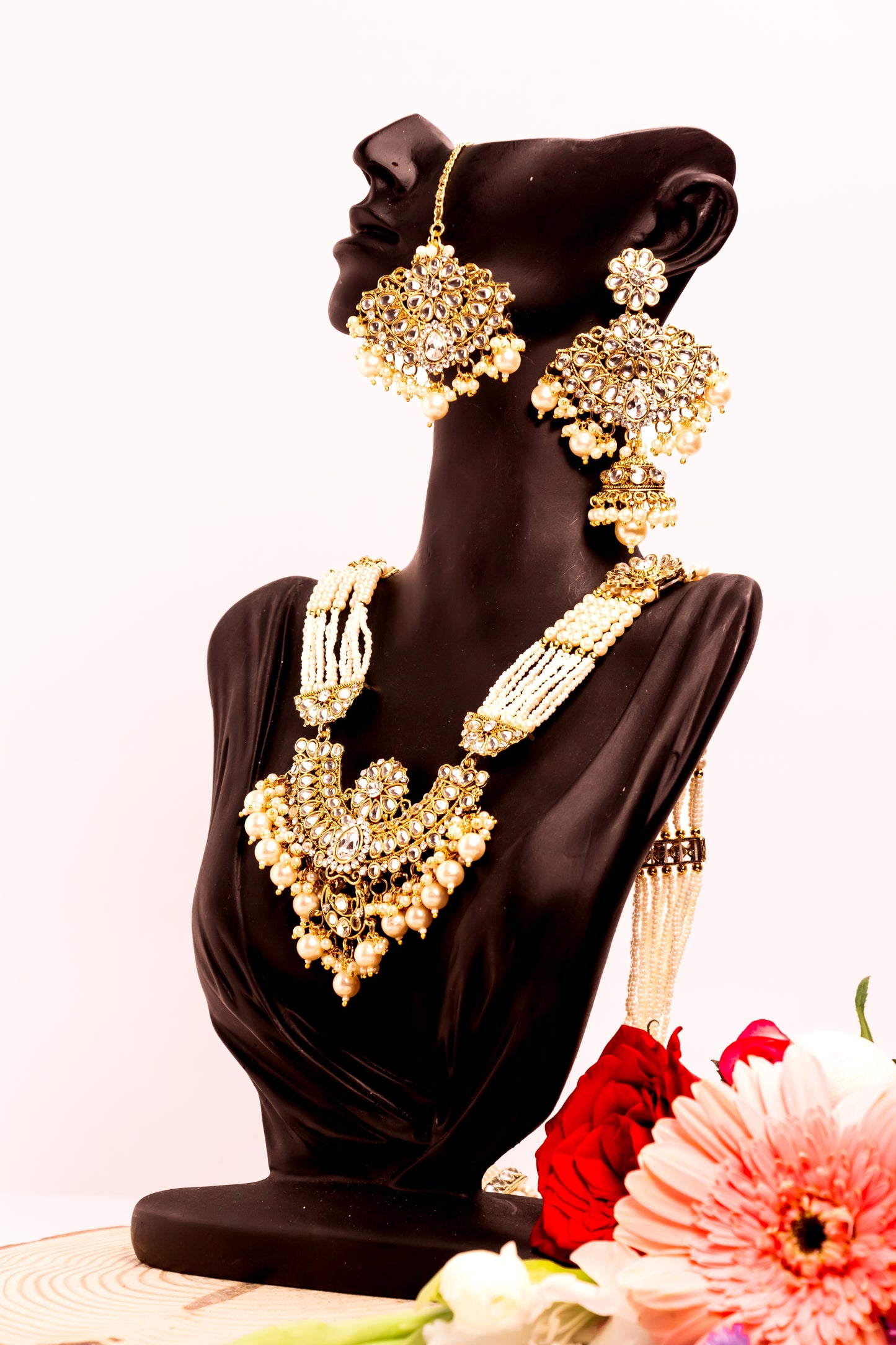 Jahan's Light Kundan & Pearl Long Necklace Set