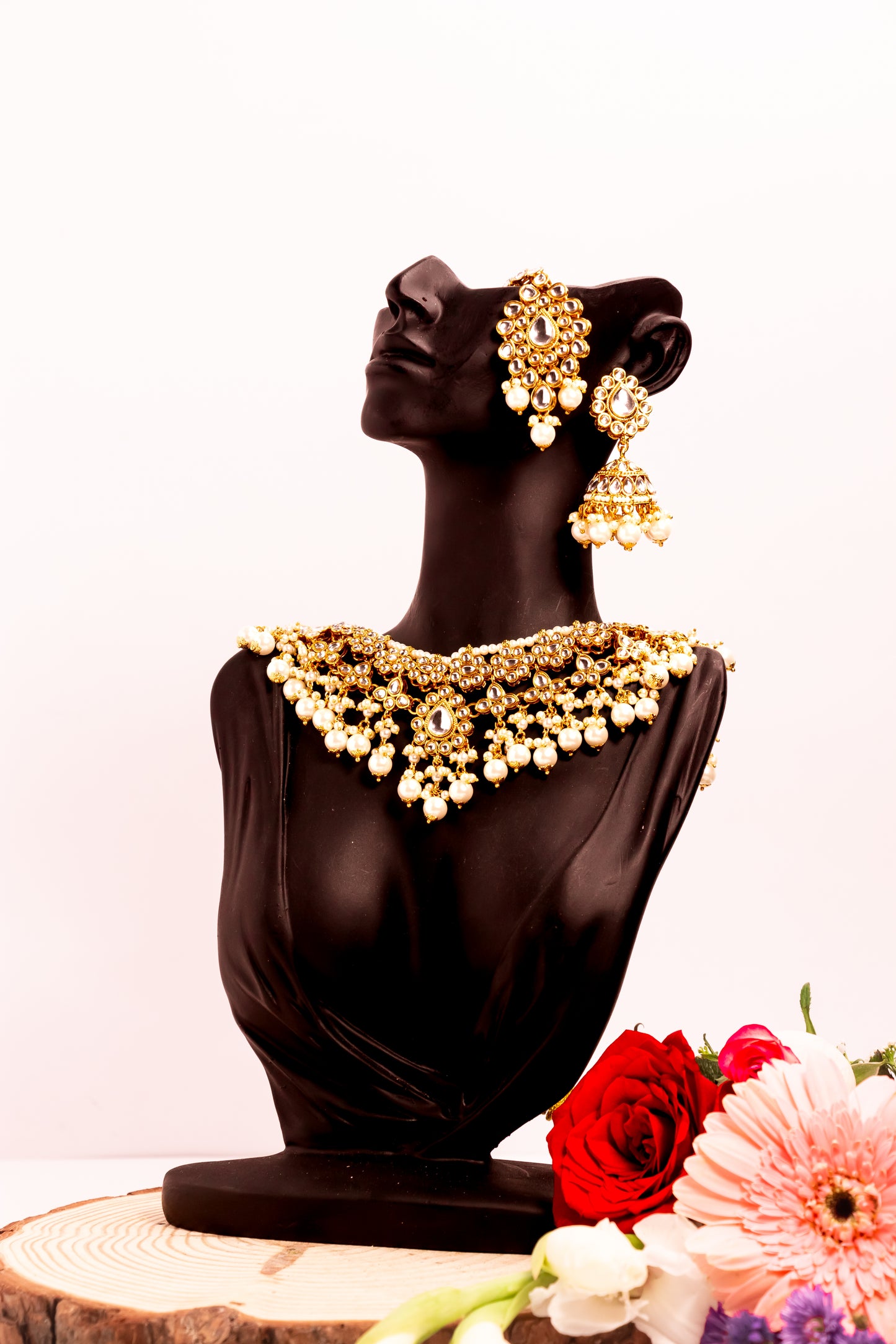 Jahan's Allure Kundan Necklace Set