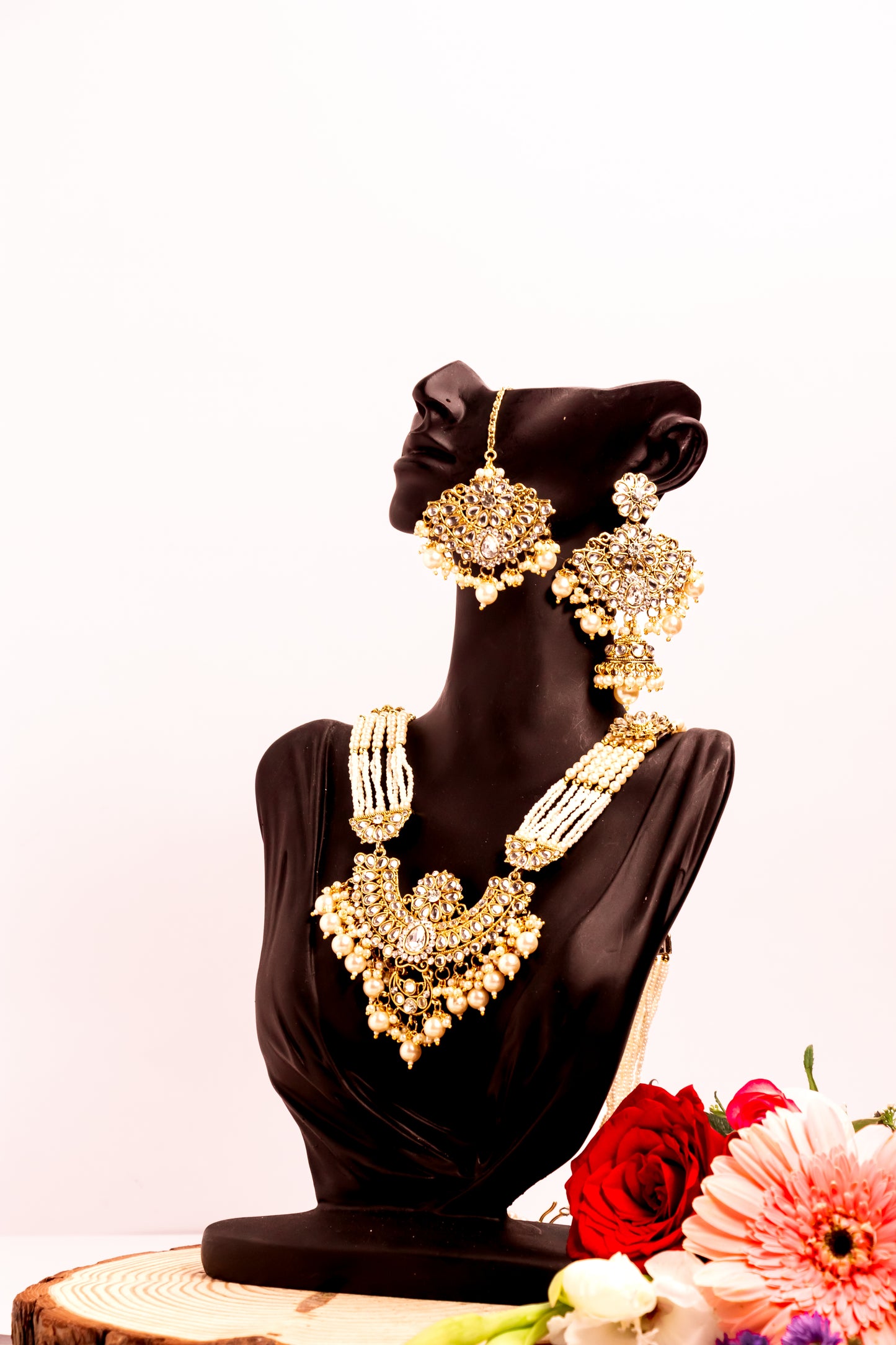 Jahan's Light Kundan & Pearl Long Necklace Set