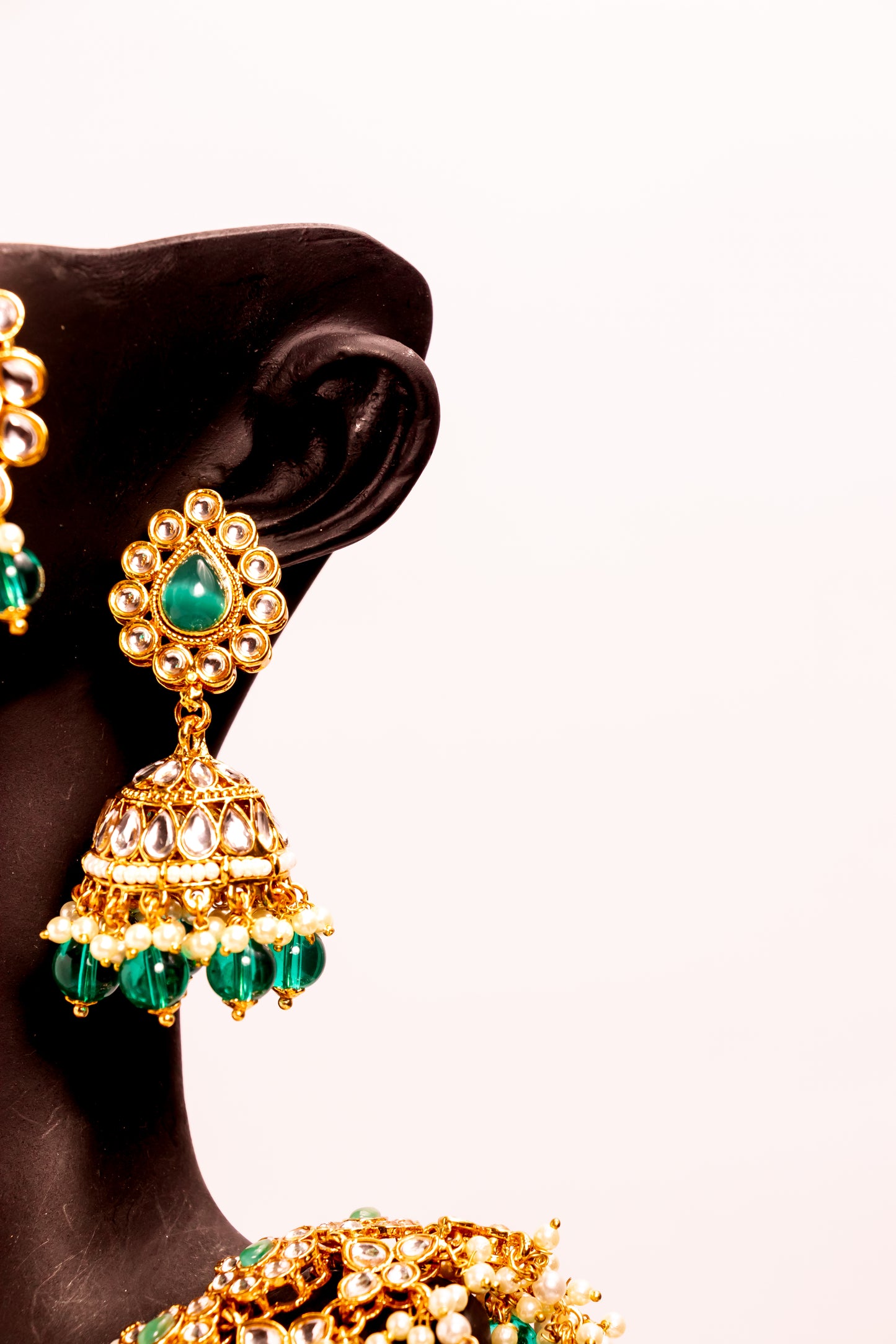 Jahan's Chime Kundan Necklace Set