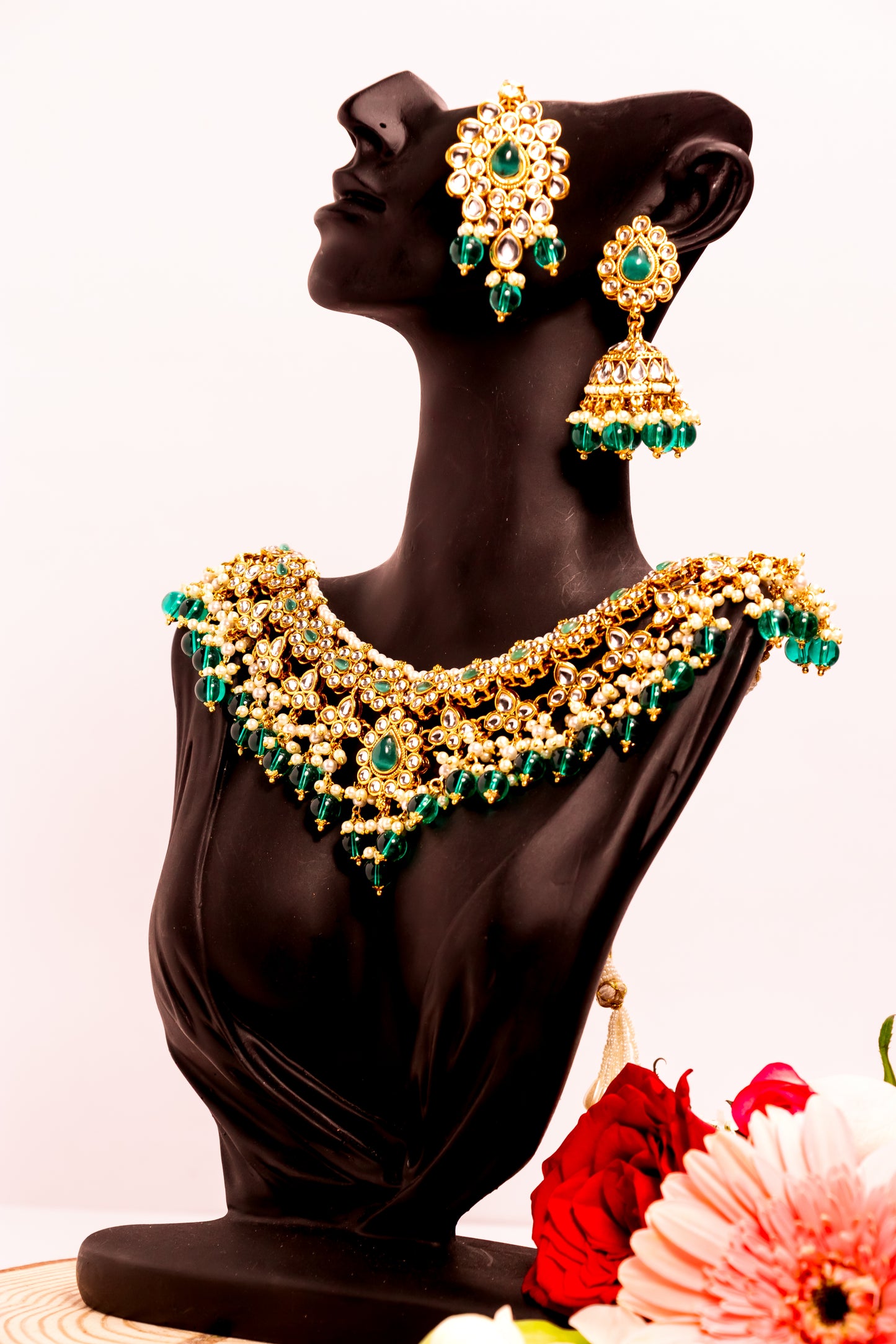 Jahan's Chime Kundan Necklace Set
