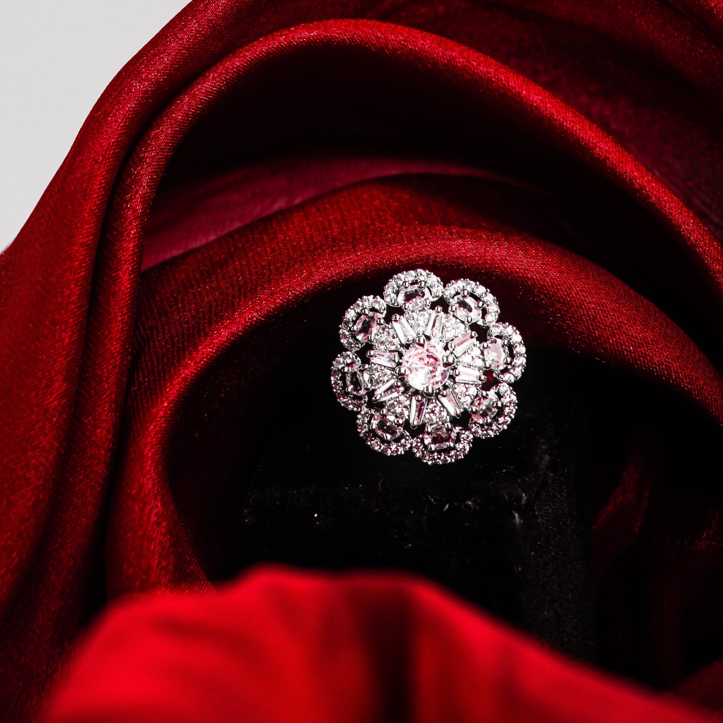 Alice Adjustable Ring