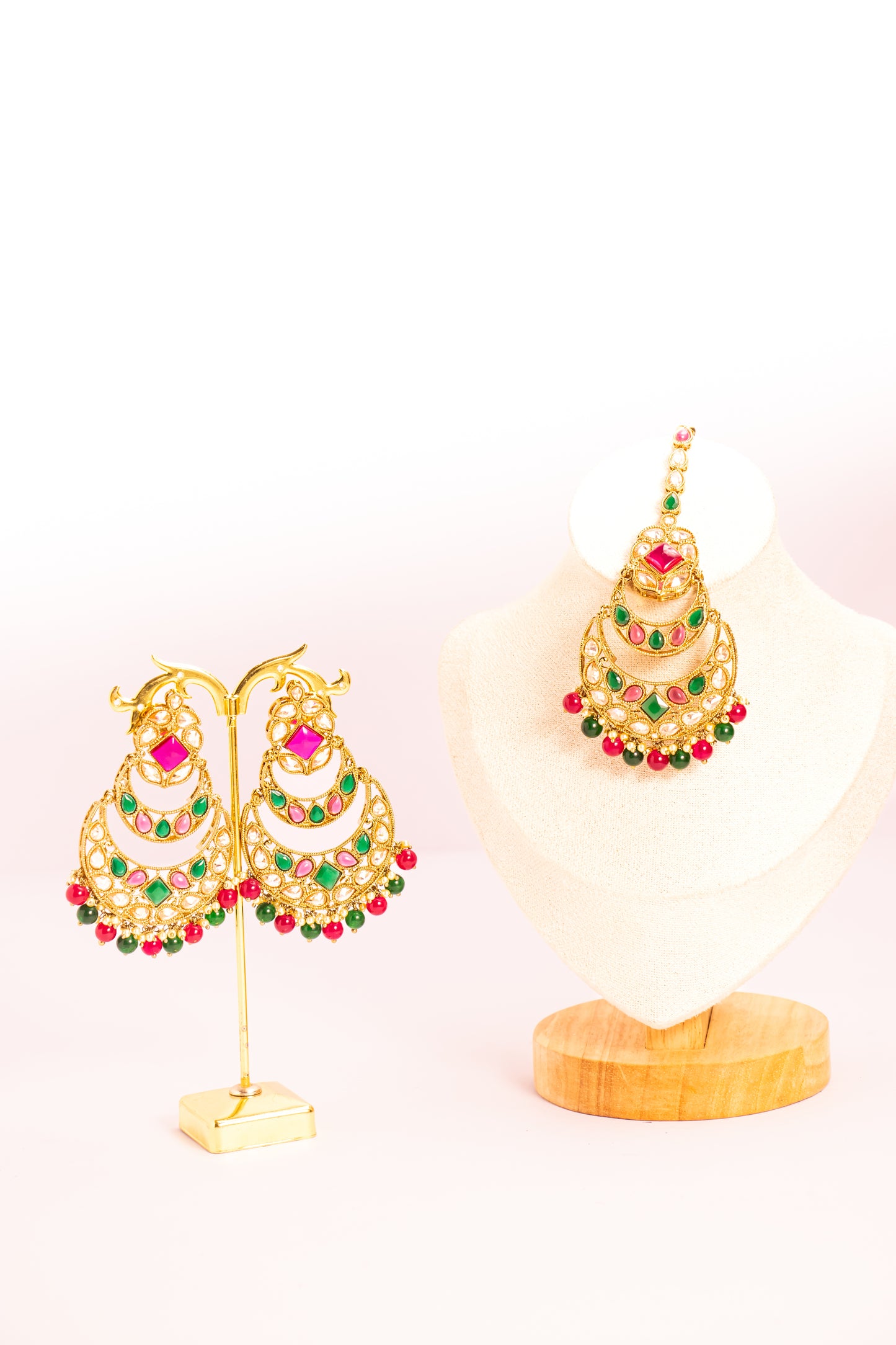 Shahi Sheen Mangtika Set