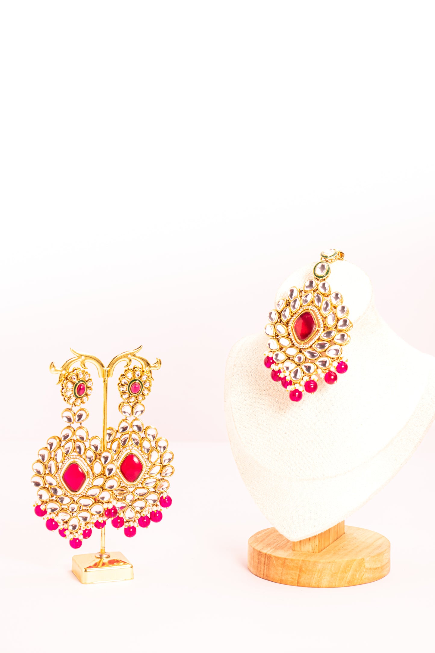 Nazakat E Noor Mangtika Set