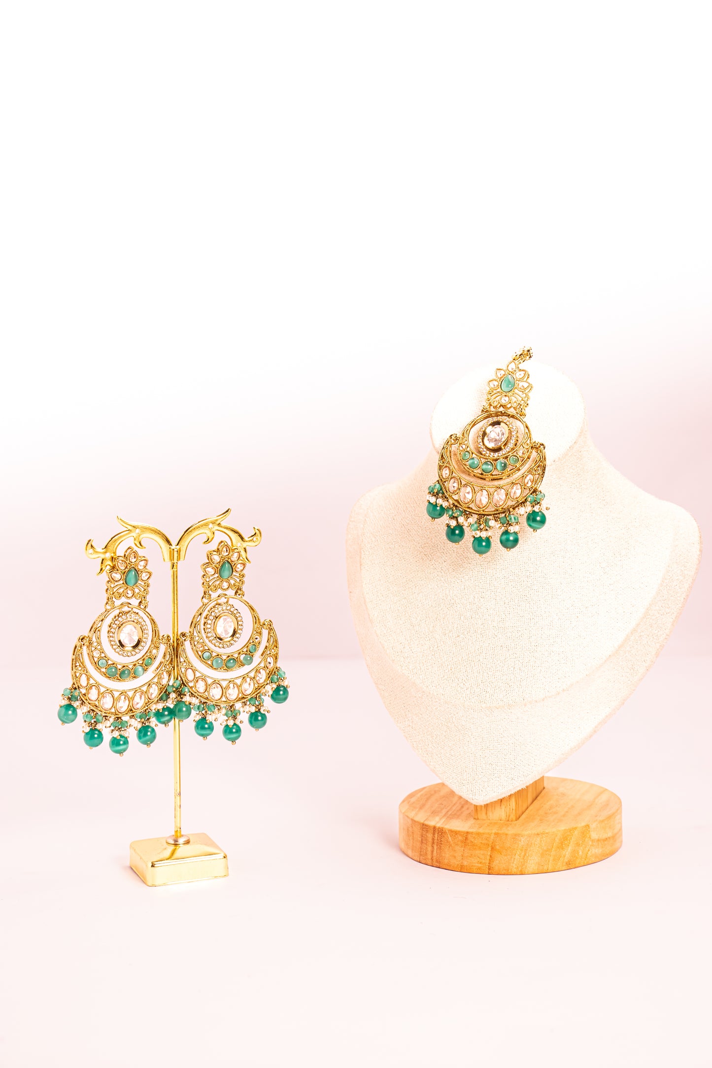 Zari Zewar Mangtika Set