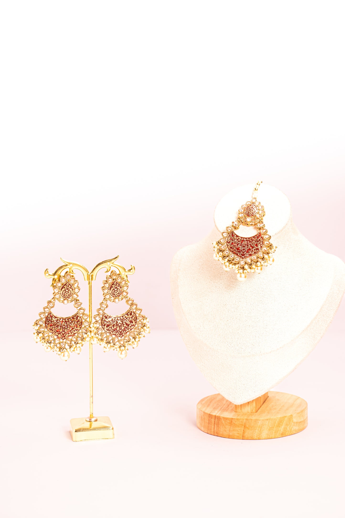 Golden Glimmer Mangtika Set