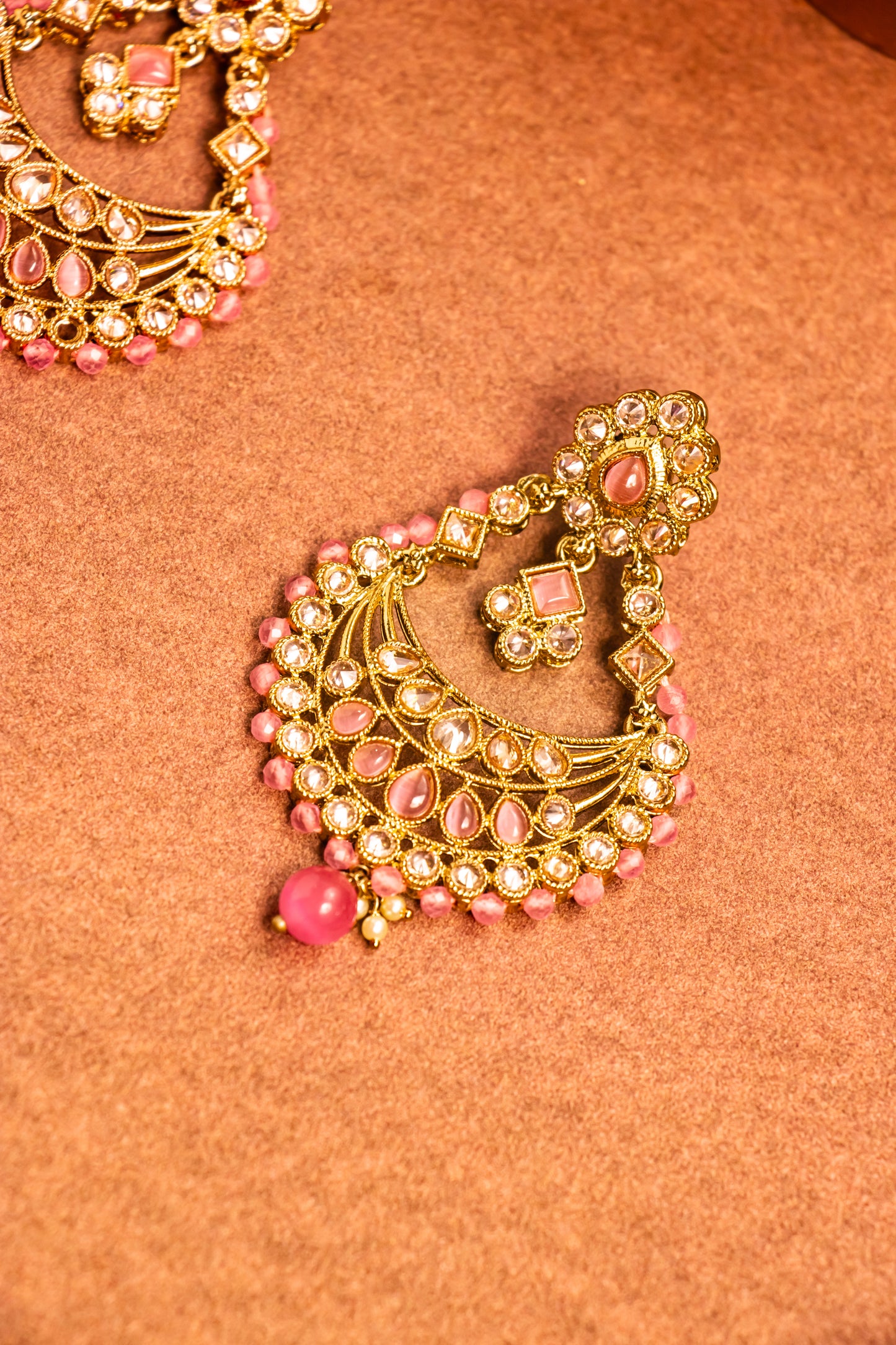 Pearl Blossom Mangtika Set