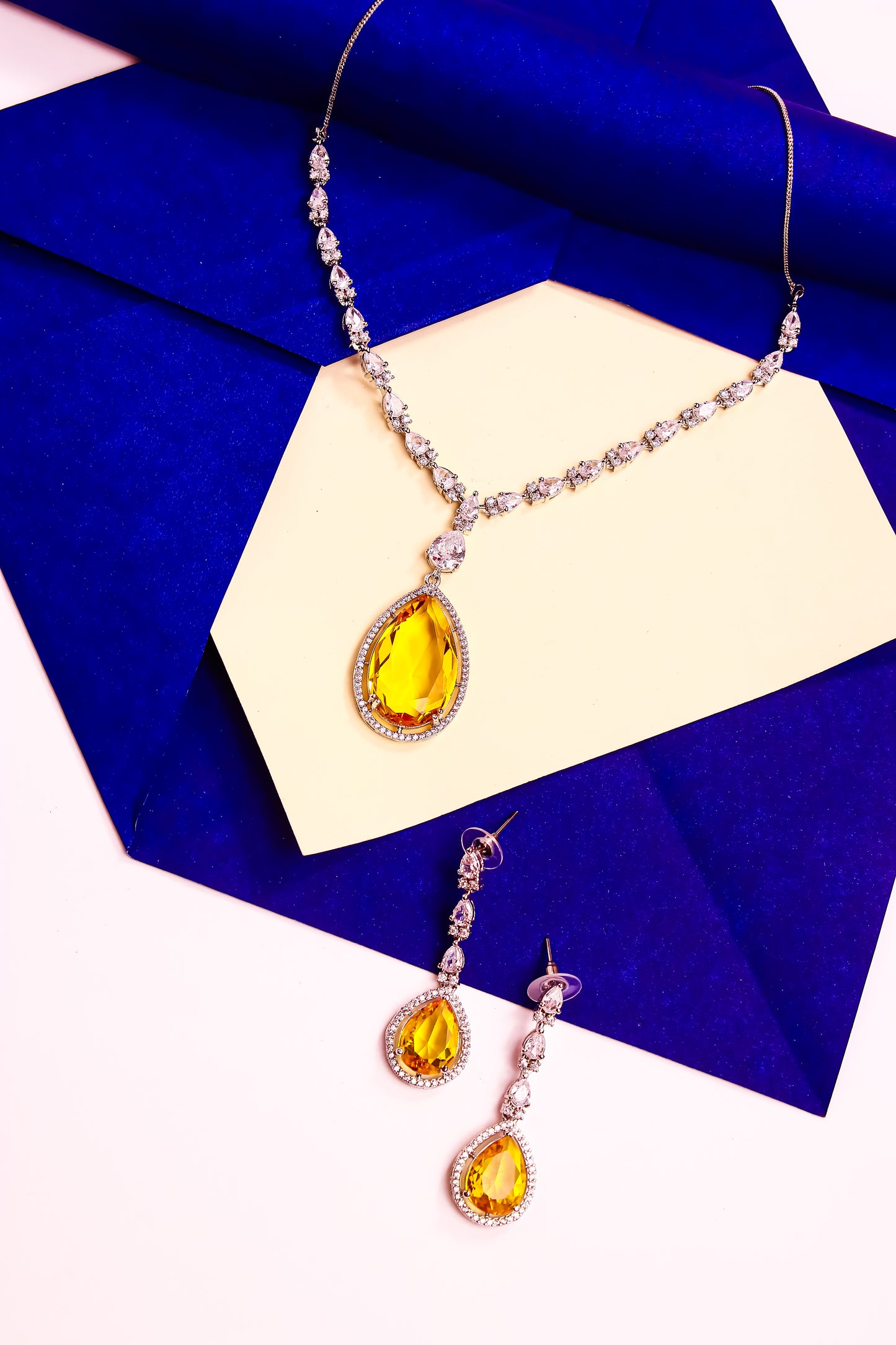 Yellow Sapphire Crown Necklace Set