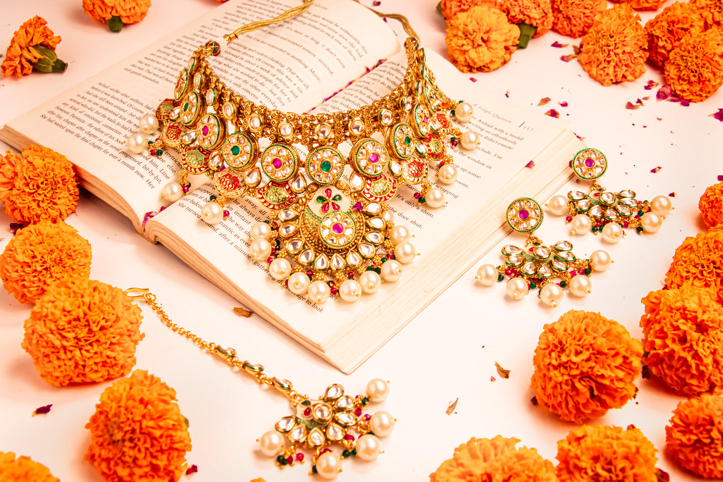 Vasundhara Semi Bridal Polki Semi Bridal Set