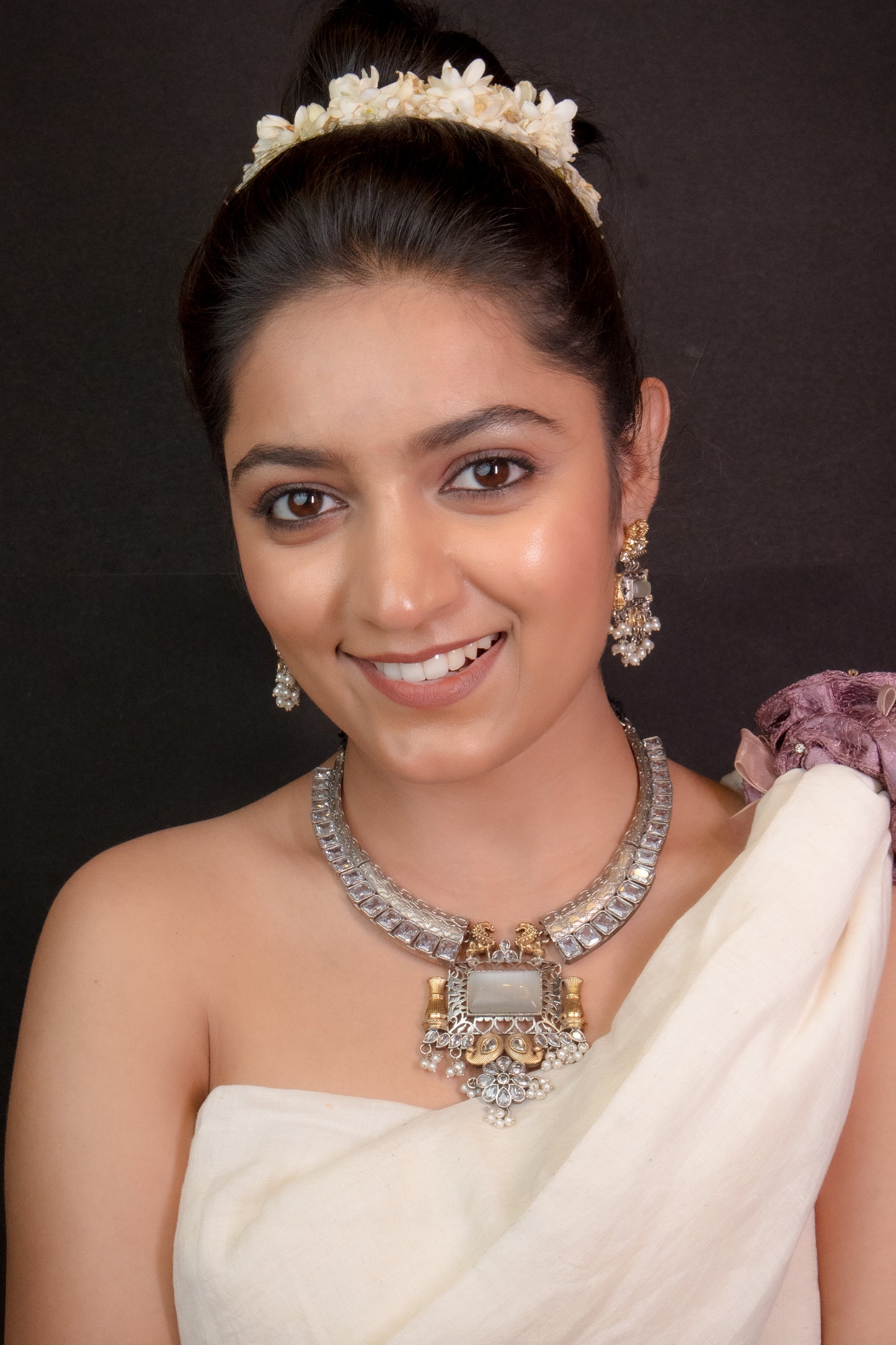 Eternal Grace Necklace Set