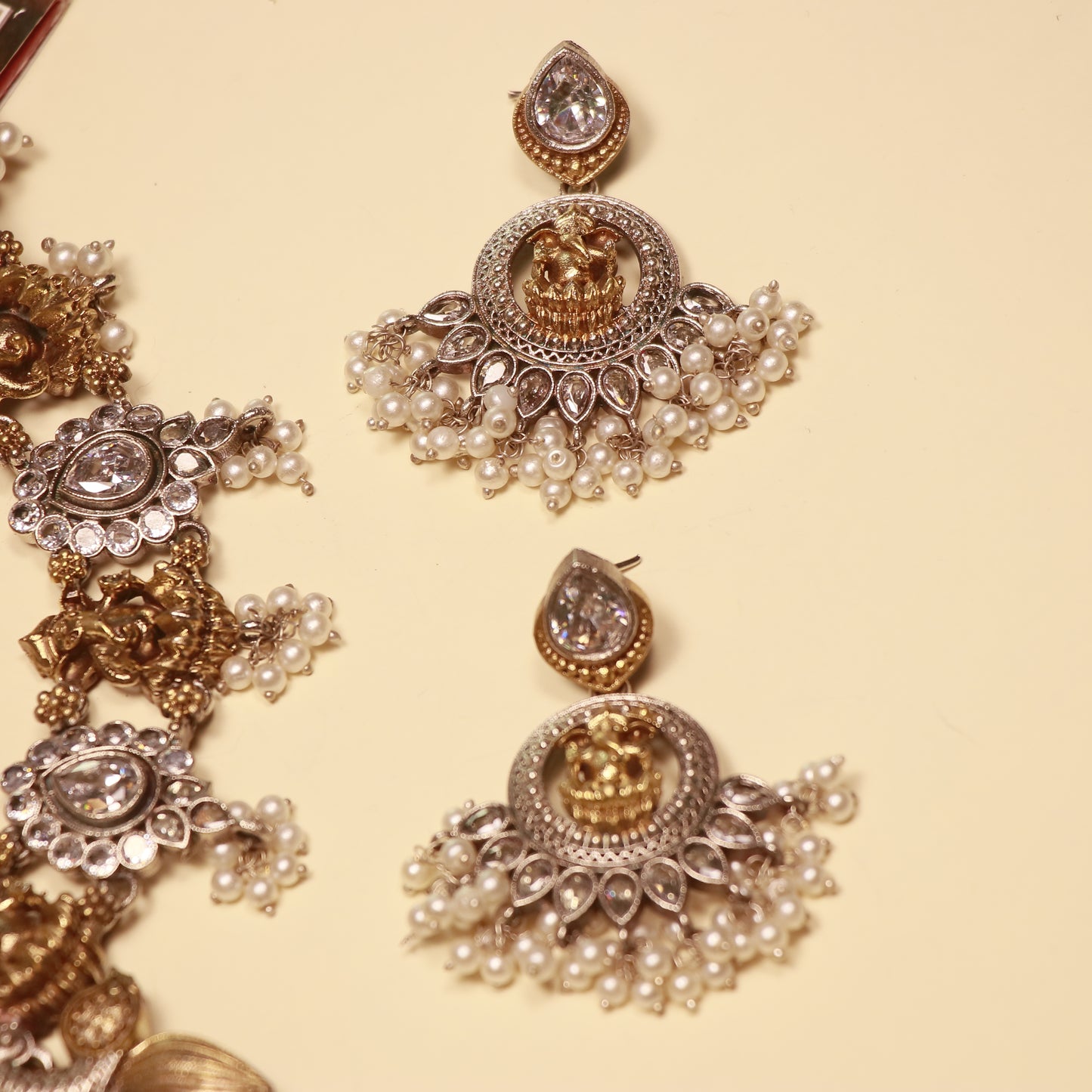 Manikarnika Chandralekha Necklace Set