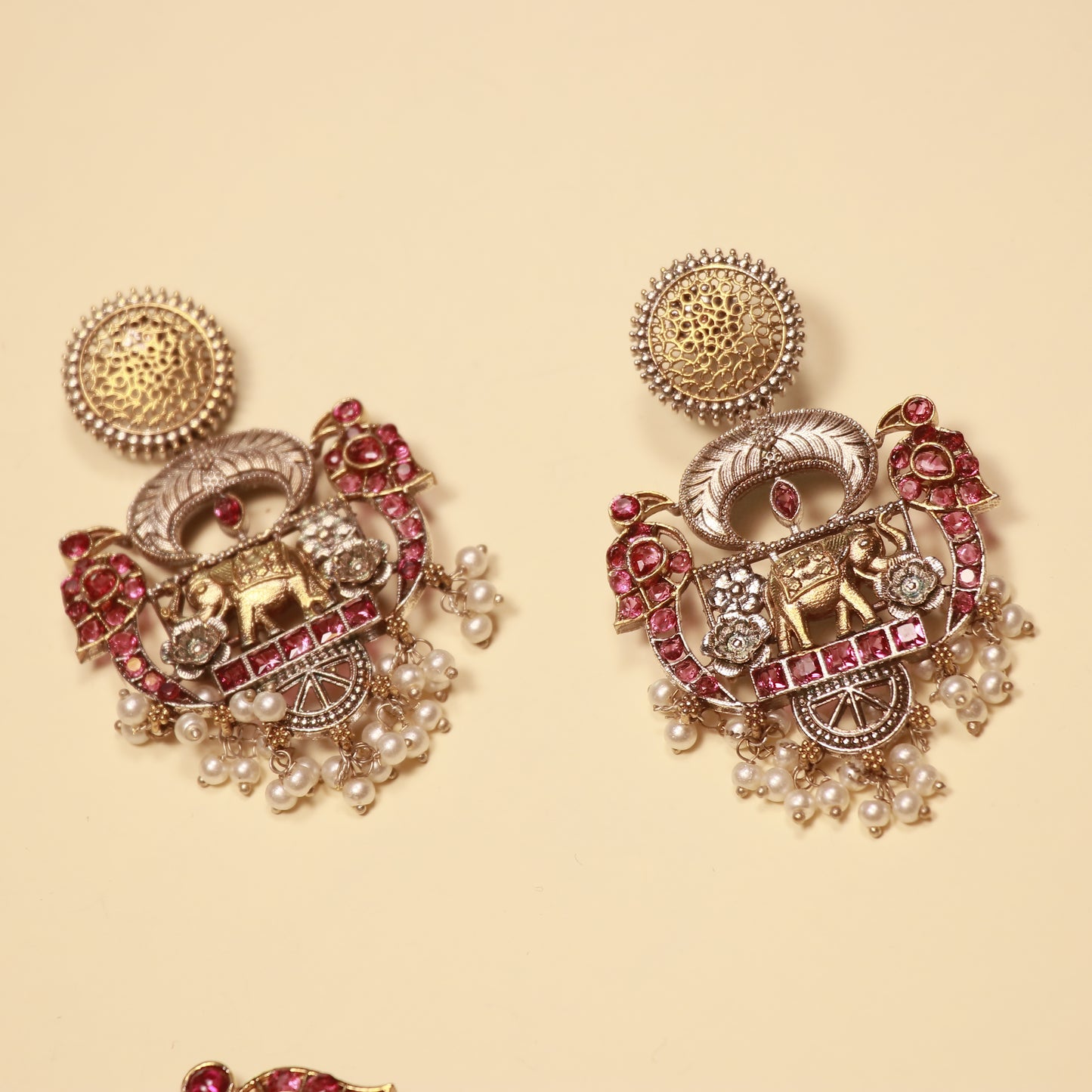 Manikarnika Meghdhwani Necklace Set