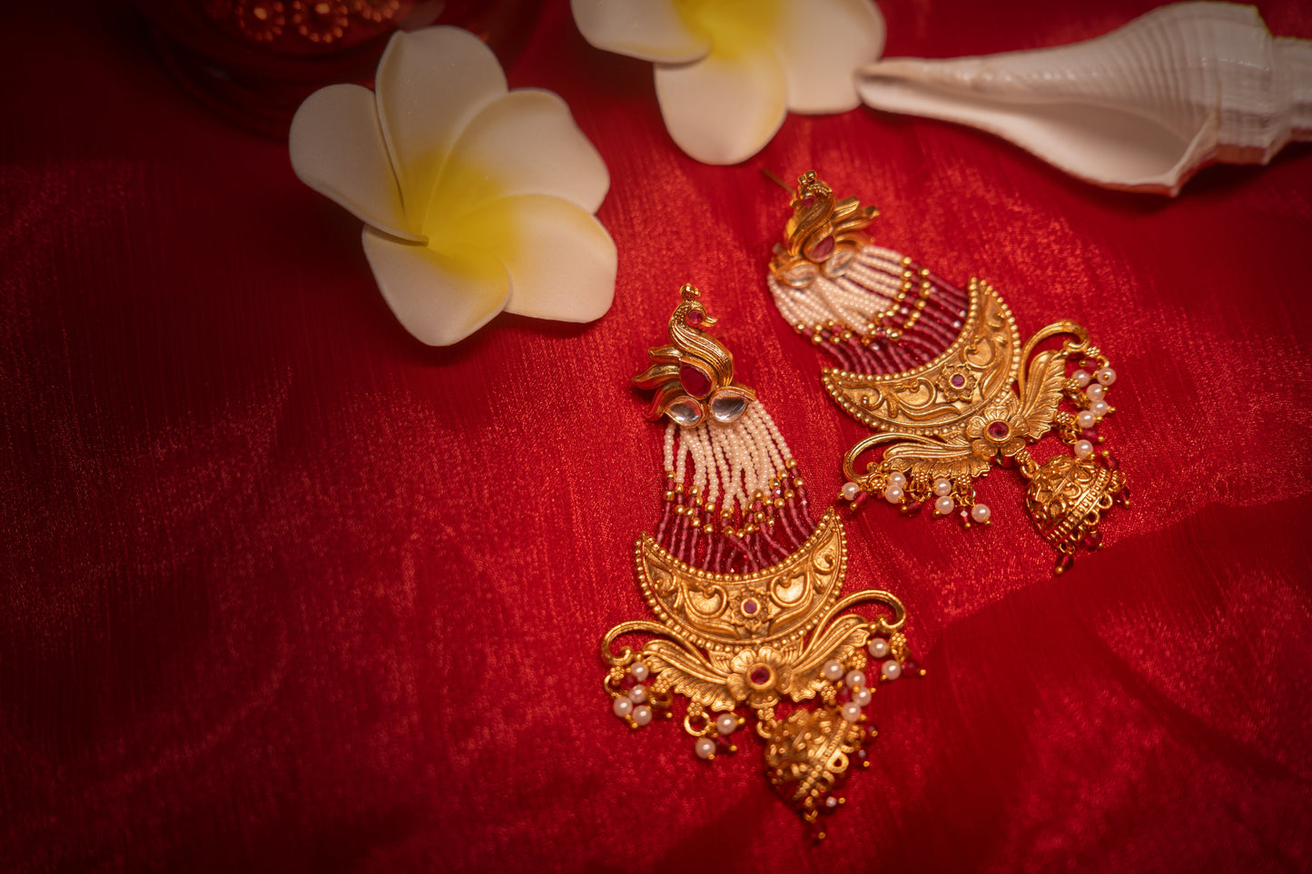 Queen’s Resilience Pearl Earrings - ELYSIAN GODDESS