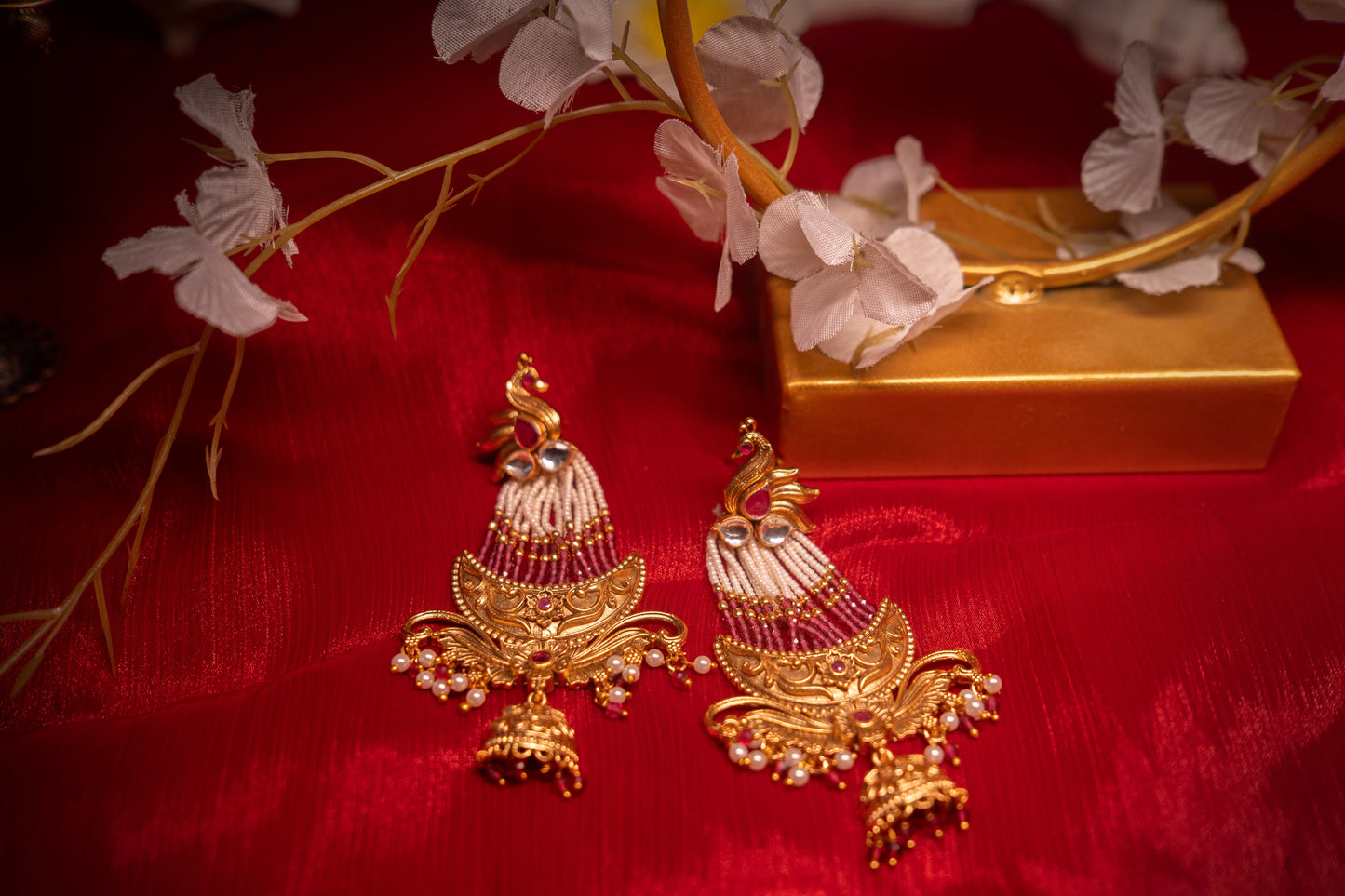 Queen’s Resilience Pearl Earrings - ELYSIAN GODDESS