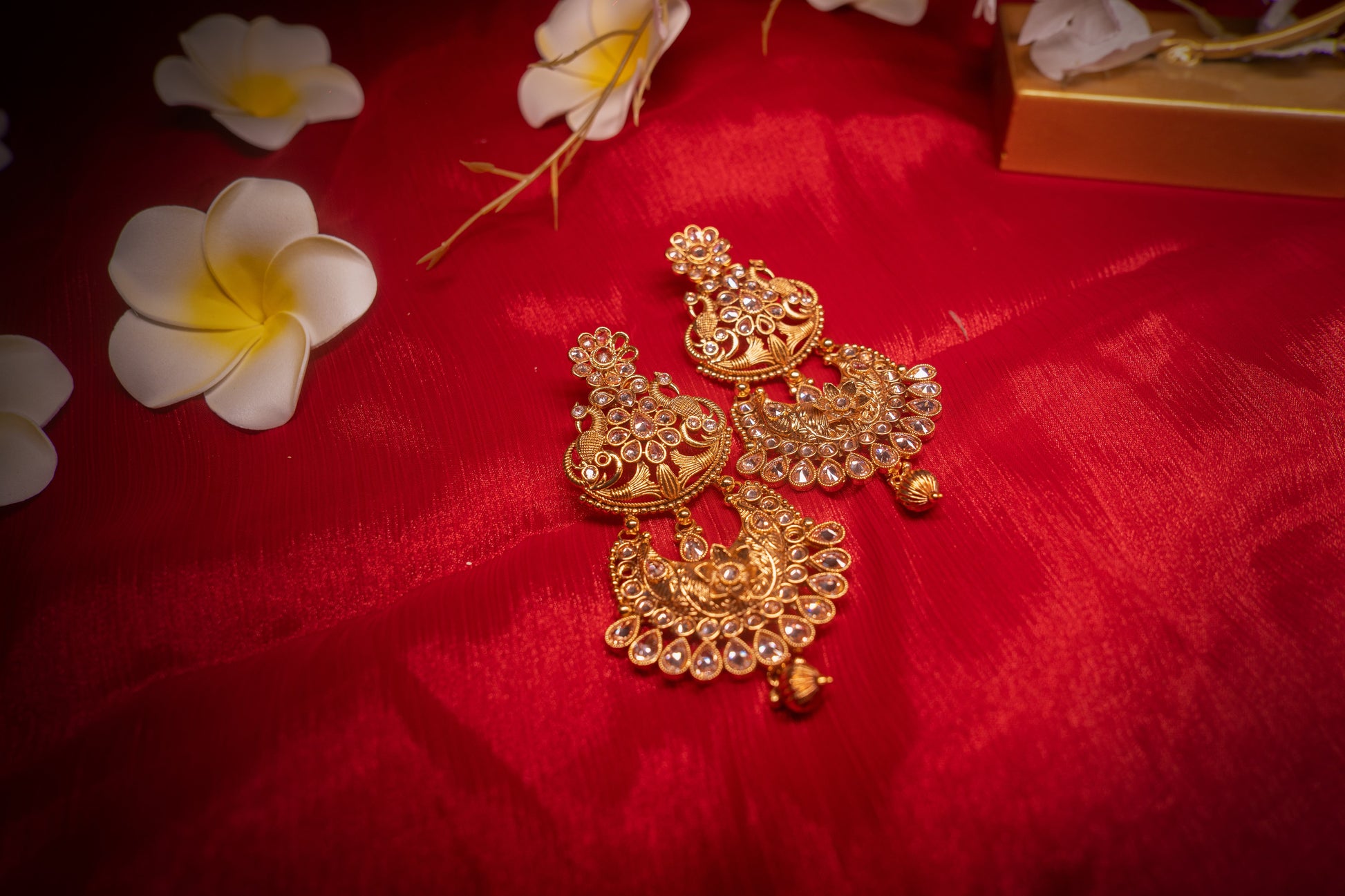 Celestial Beauty Golden Polki Earrings - ELYSIAN GODDESS