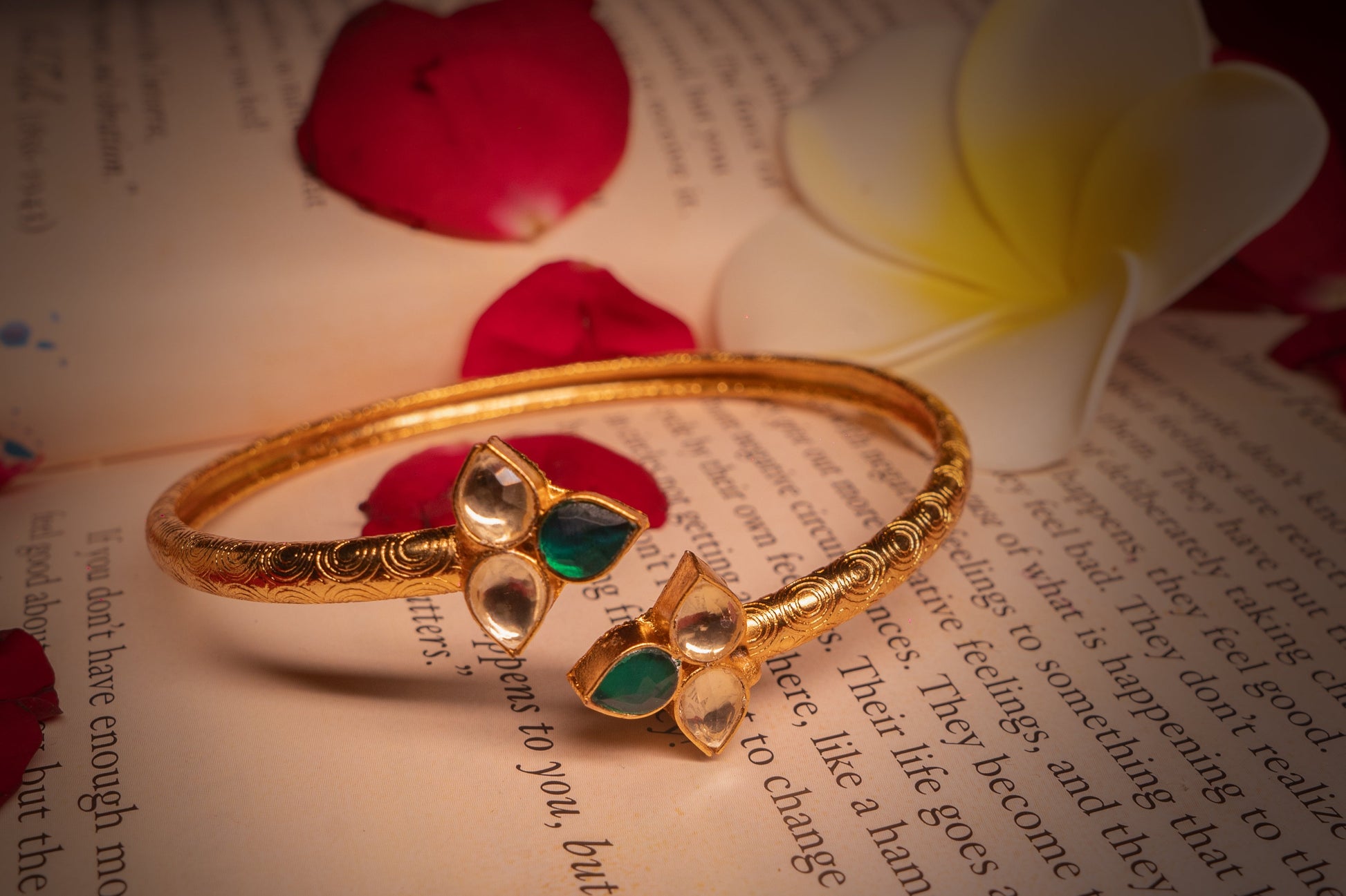 Padmavati’s Bloom Kundan Bracelet - ELYSIAN GODDESS