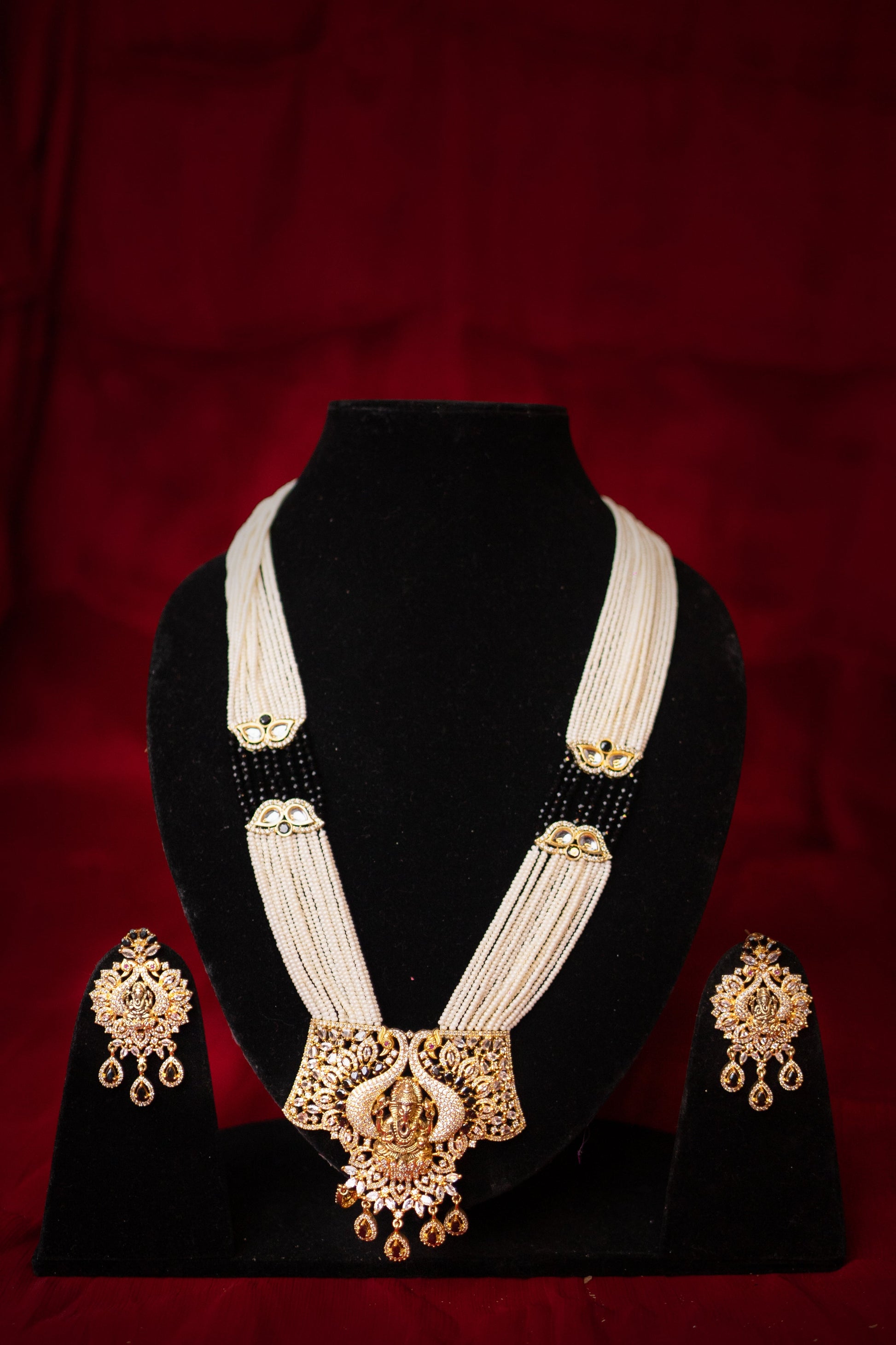 Radiant Padma Ganesha Pearl Necklace Set - ELYSIAN GODDESS