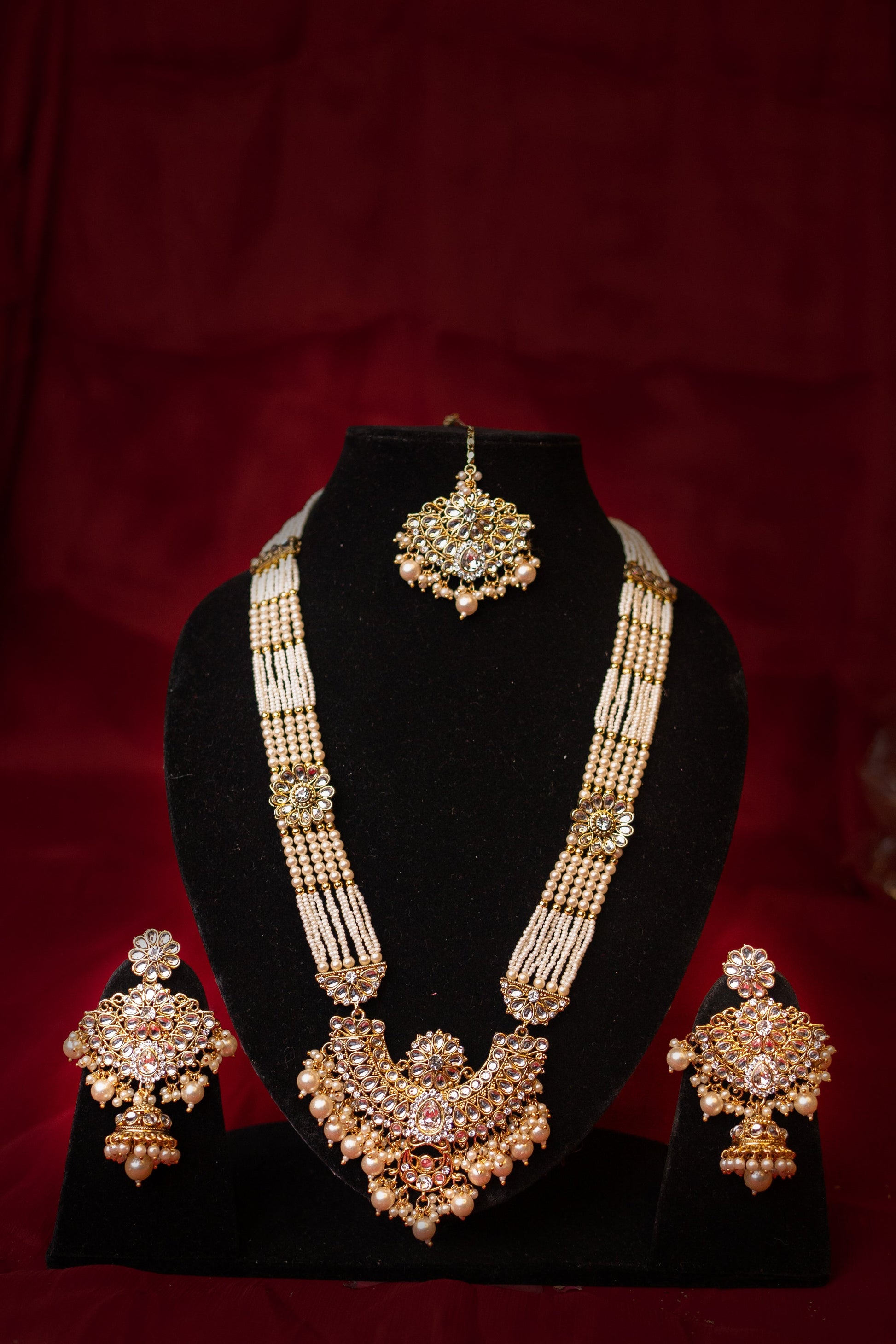 Jahan's Light Kundan & Pearl Necklace Set - ELYSIAN GODDESS