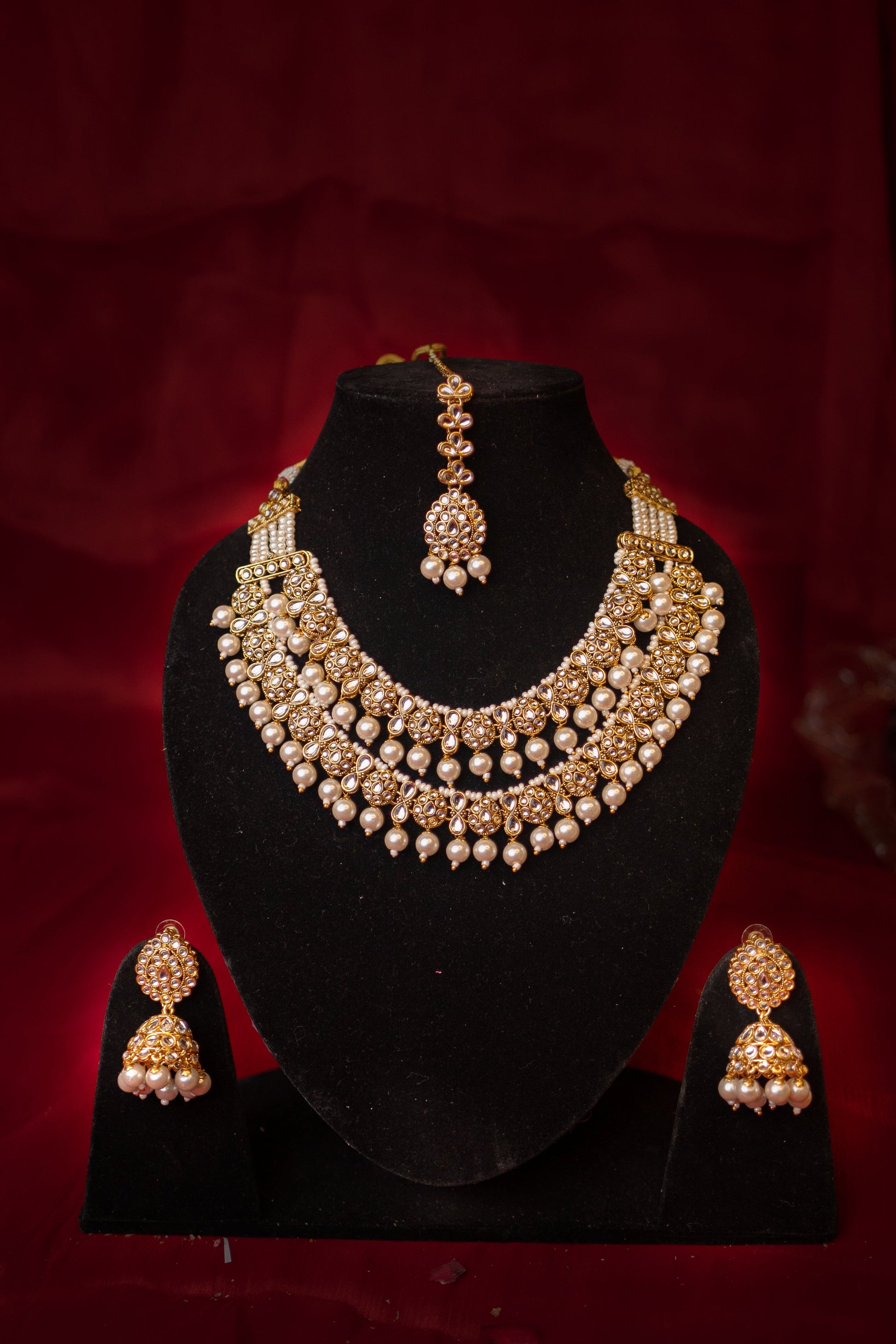 Noor's Spark Kundan Pearl Necklace Set - ELYSIAN GODDESS