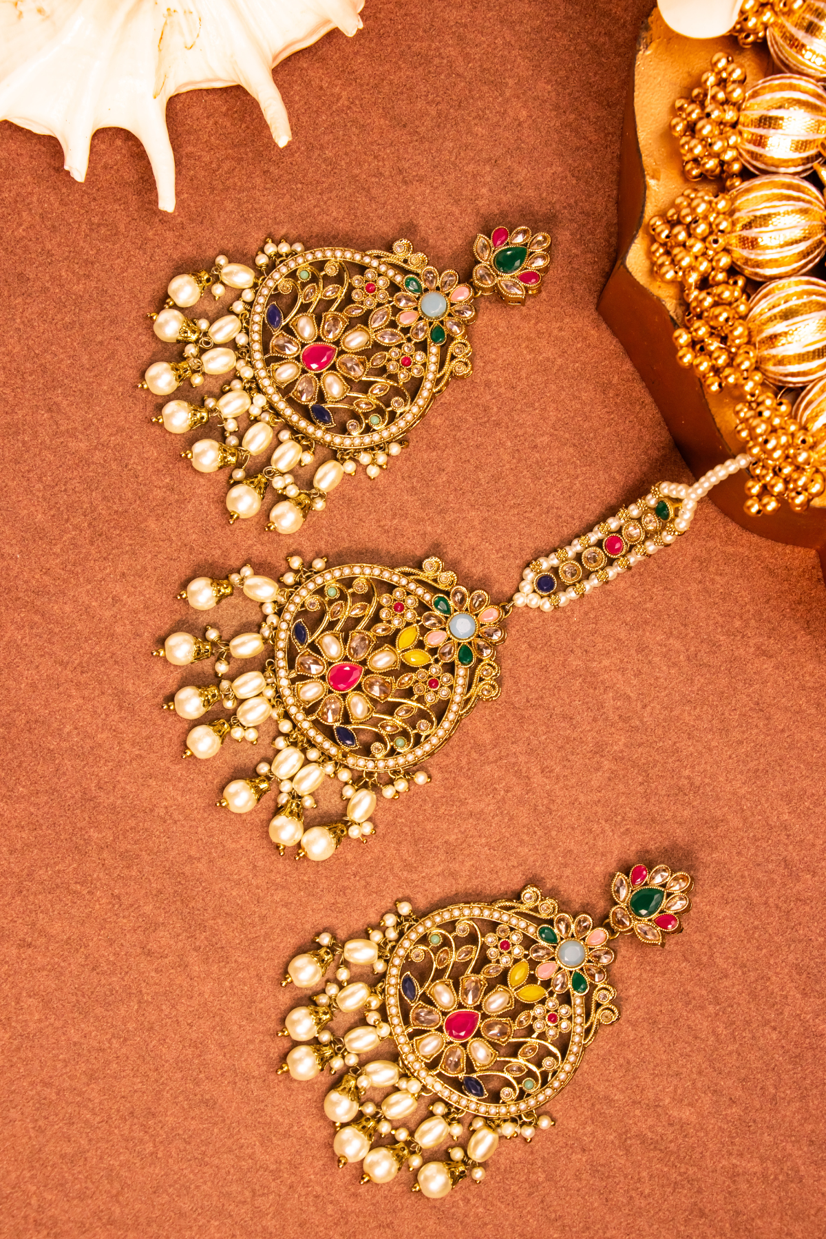Nawabi Nazaakat Mangtika Set