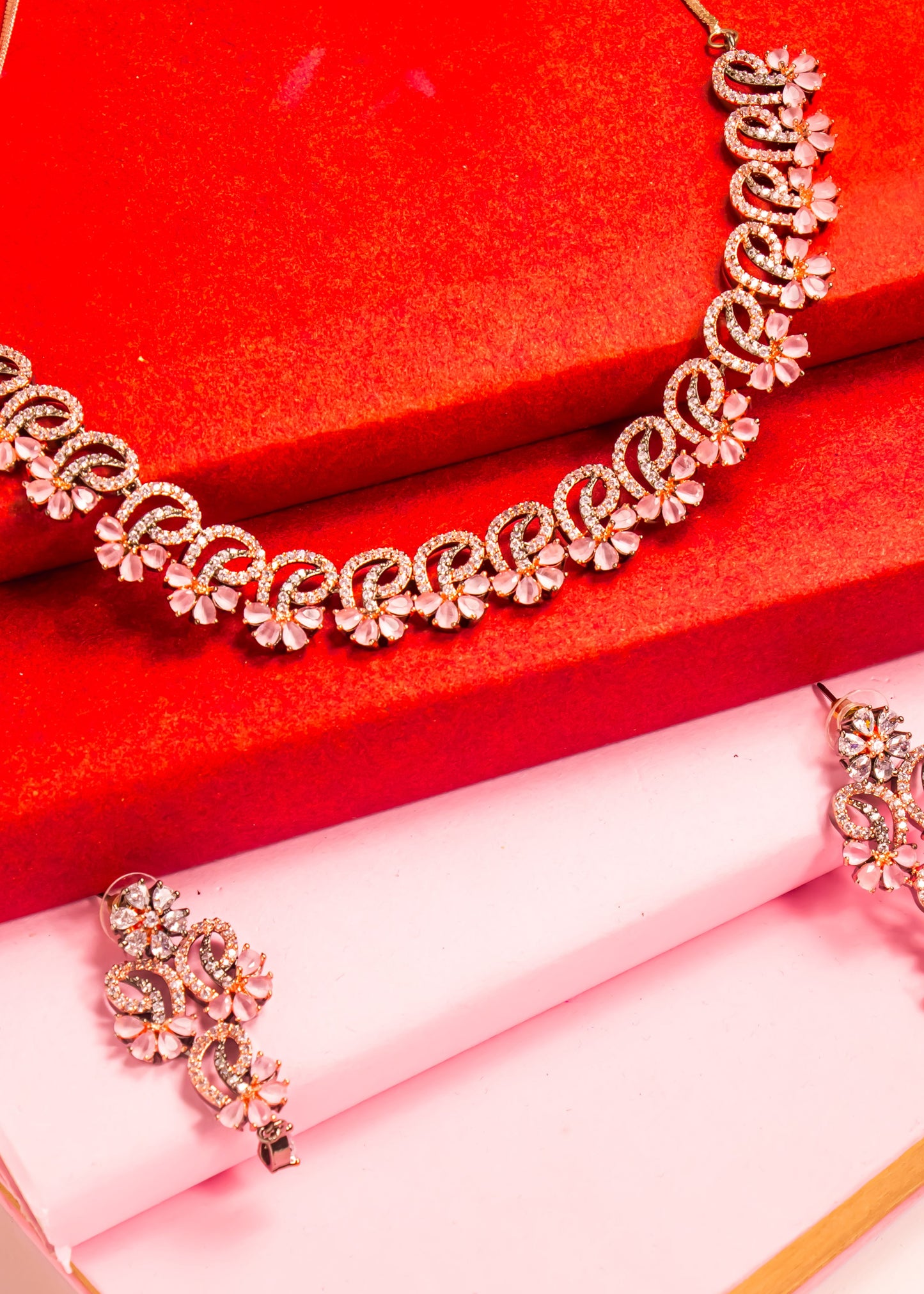 Pearl of Olympus Necklace Set