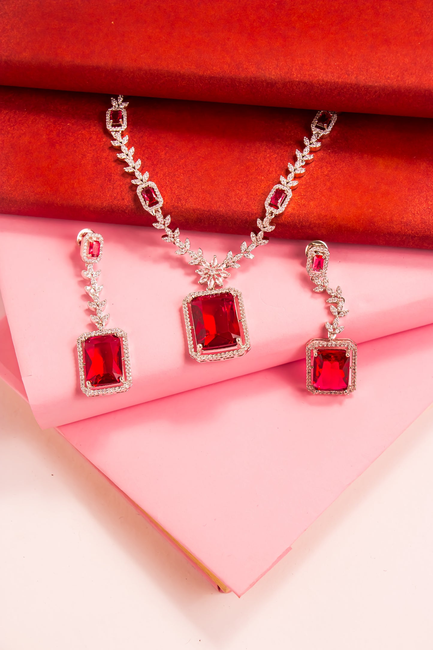 Athena’s Ruby Crown Necklace Set