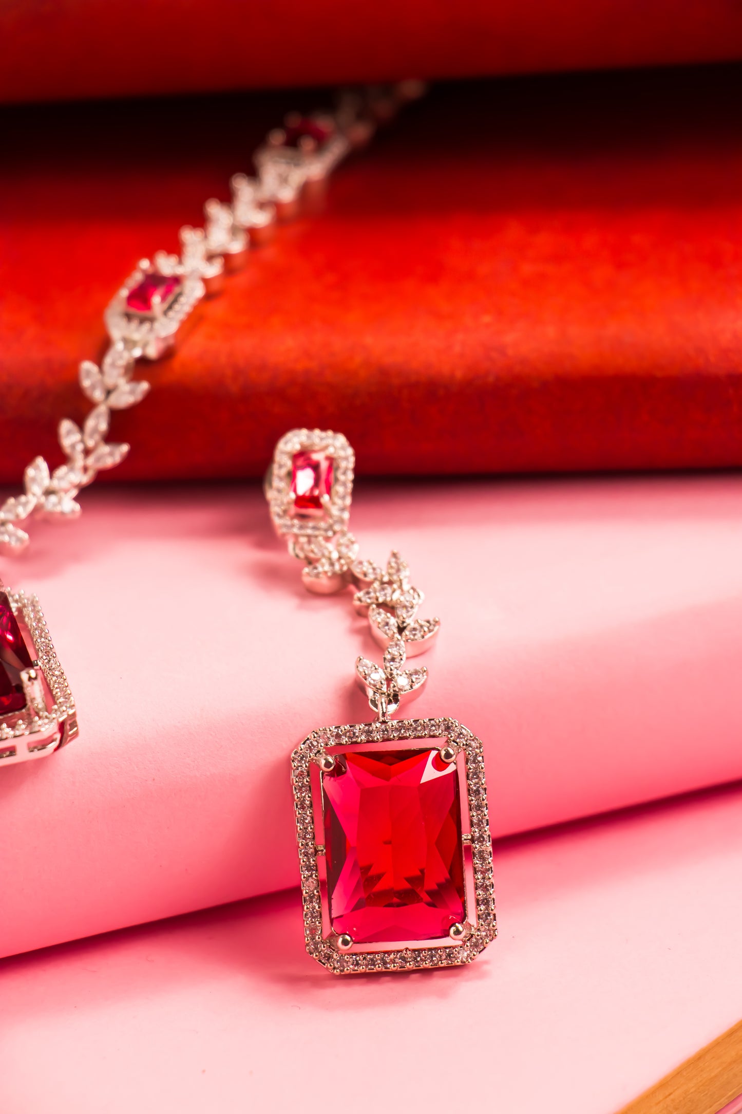Athena’s Ruby Crown Necklace Set