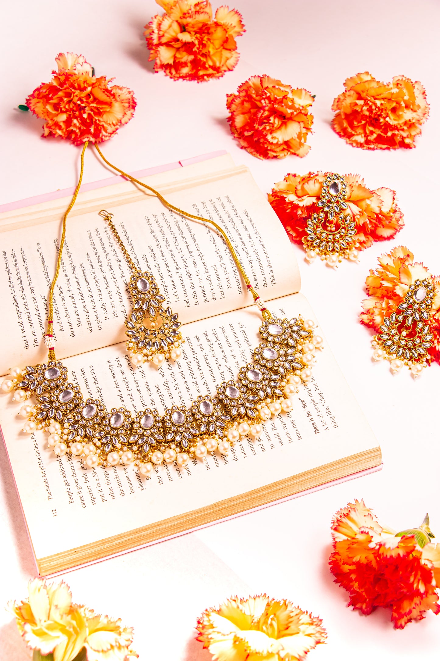 Jahan's Majesty Kundan Necklace Set