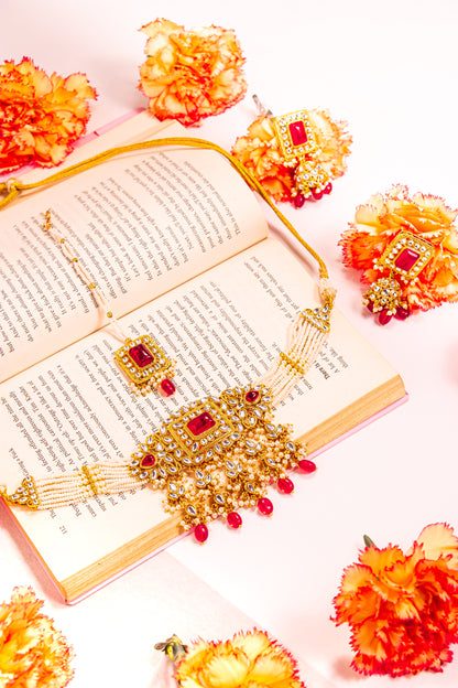 Vaijayanti Kundan Choker Necklace Set