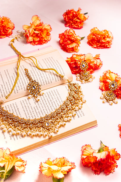 Jahan's Allure Kundan Necklace Set