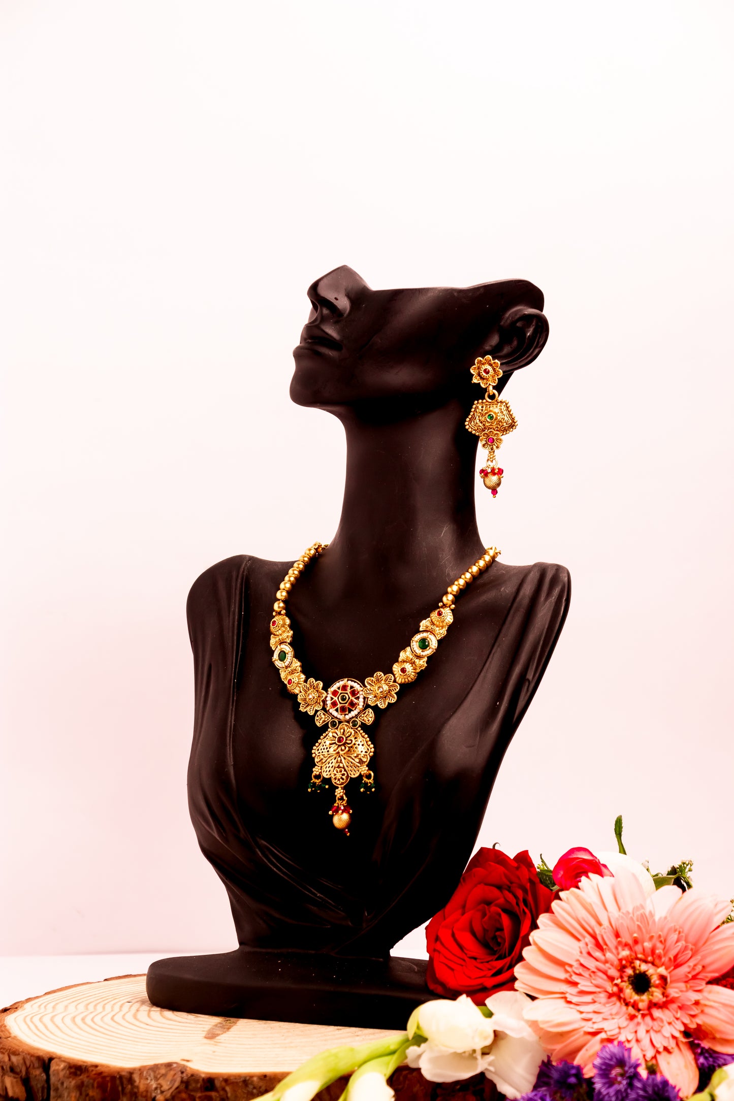 Padmavati's Dazzle Necklace Set
