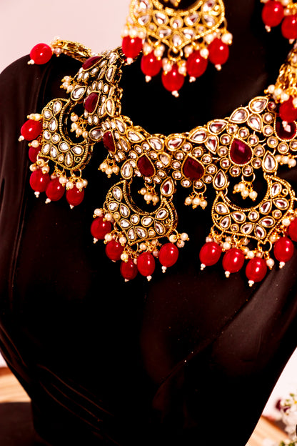 Noor's Aura Red Kundan Necklace Set