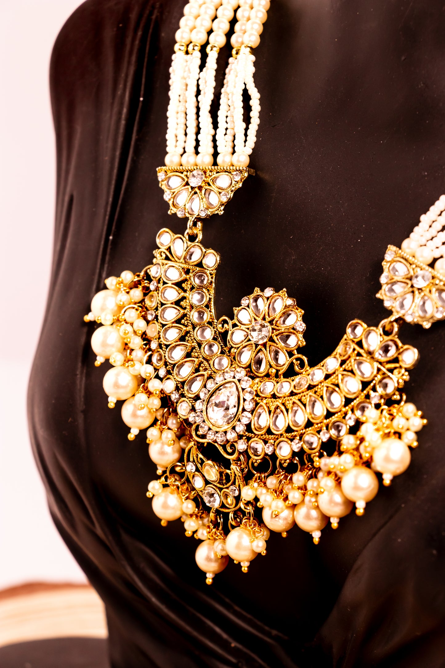 Jahan's Light Kundan & Pearl Long Necklace Set