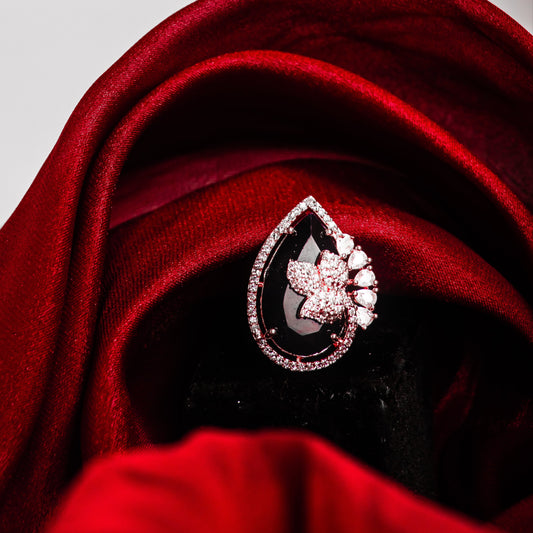 Victoria Adjustable Ring