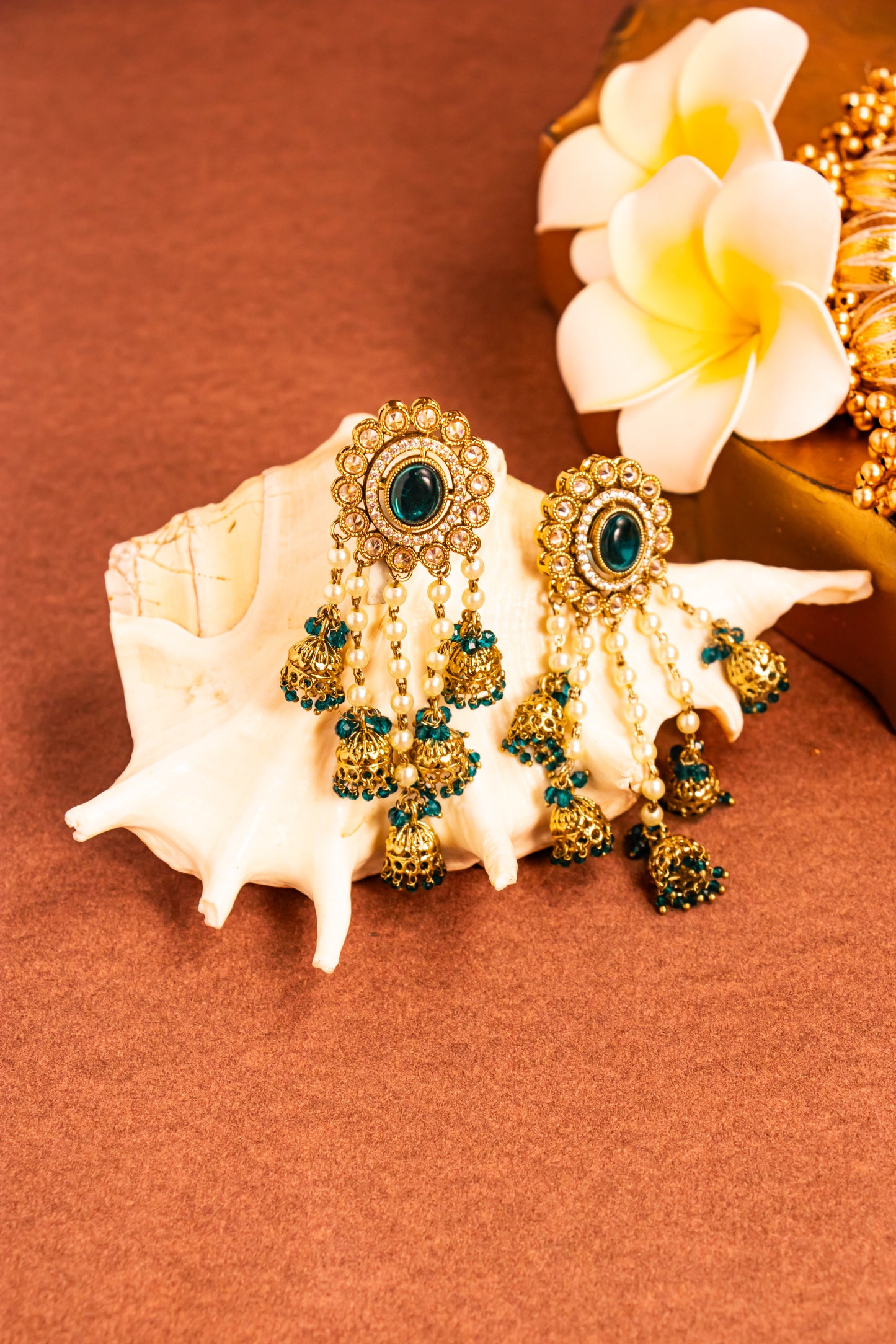 Noor-e-Nazakat Earrings