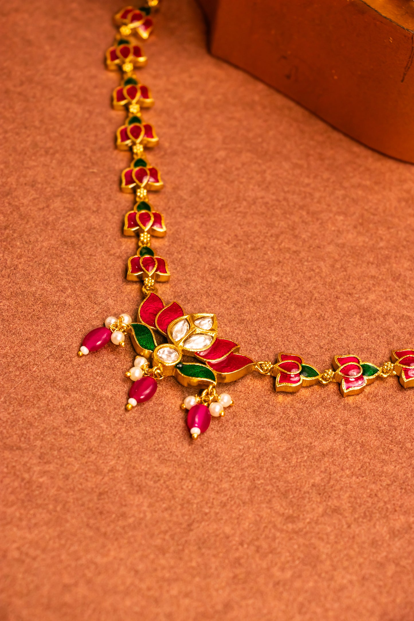 Regal Padma Necklace Set
