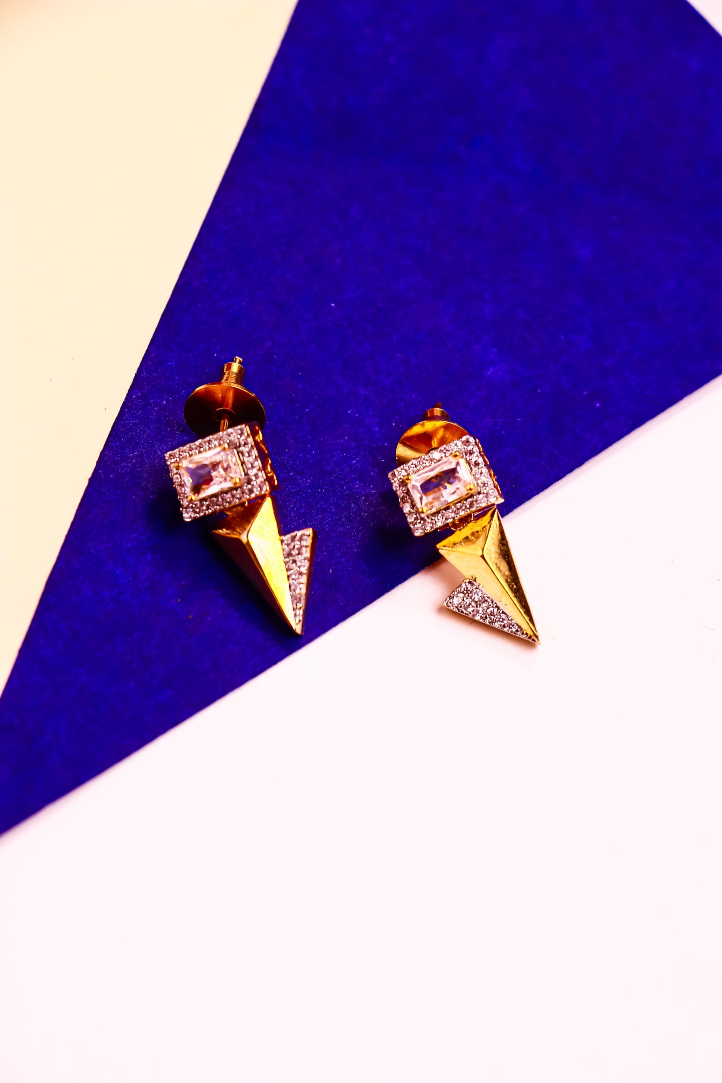 Titaness Treasures Necklace Set