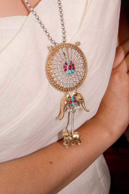 Luminous Horizon Necklace Set