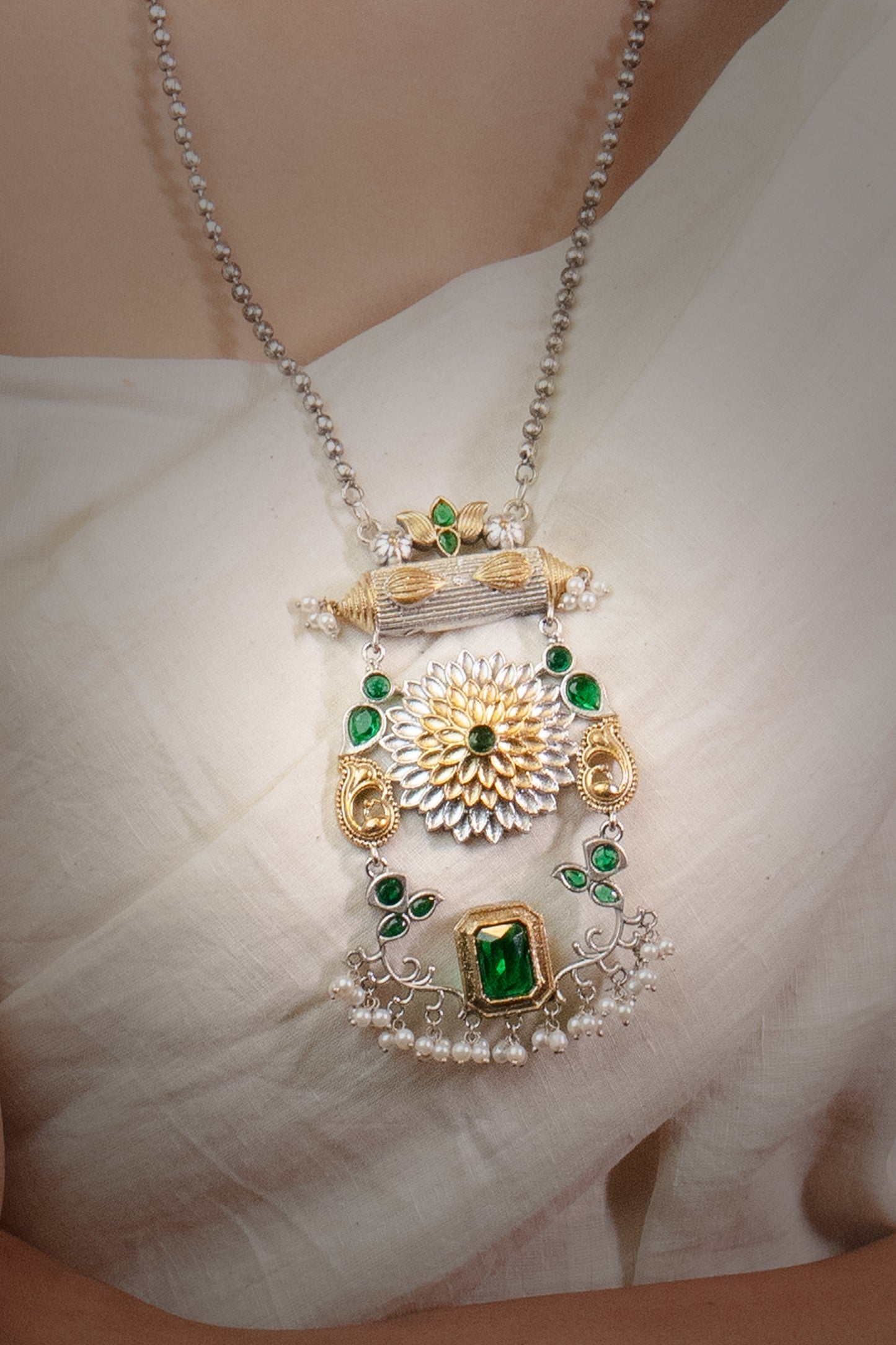 Serene Elegance Green Necklace - ELYSIAN GODDESS