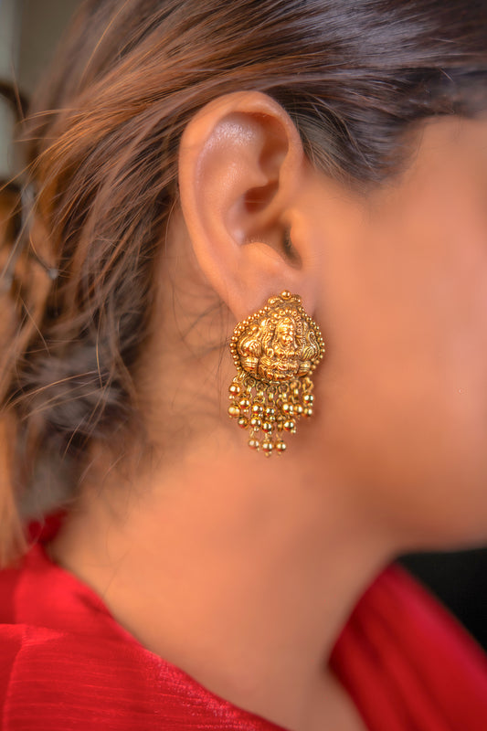 Aradhya Golden Earrings